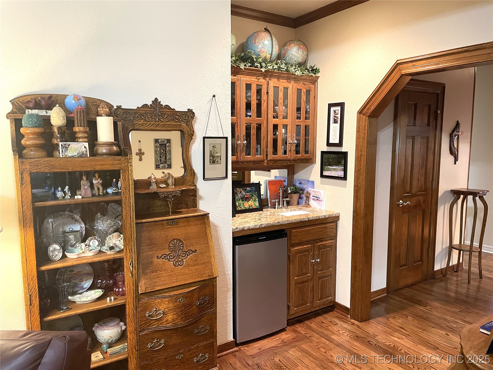 5220 E 88th Street Property Photo 9