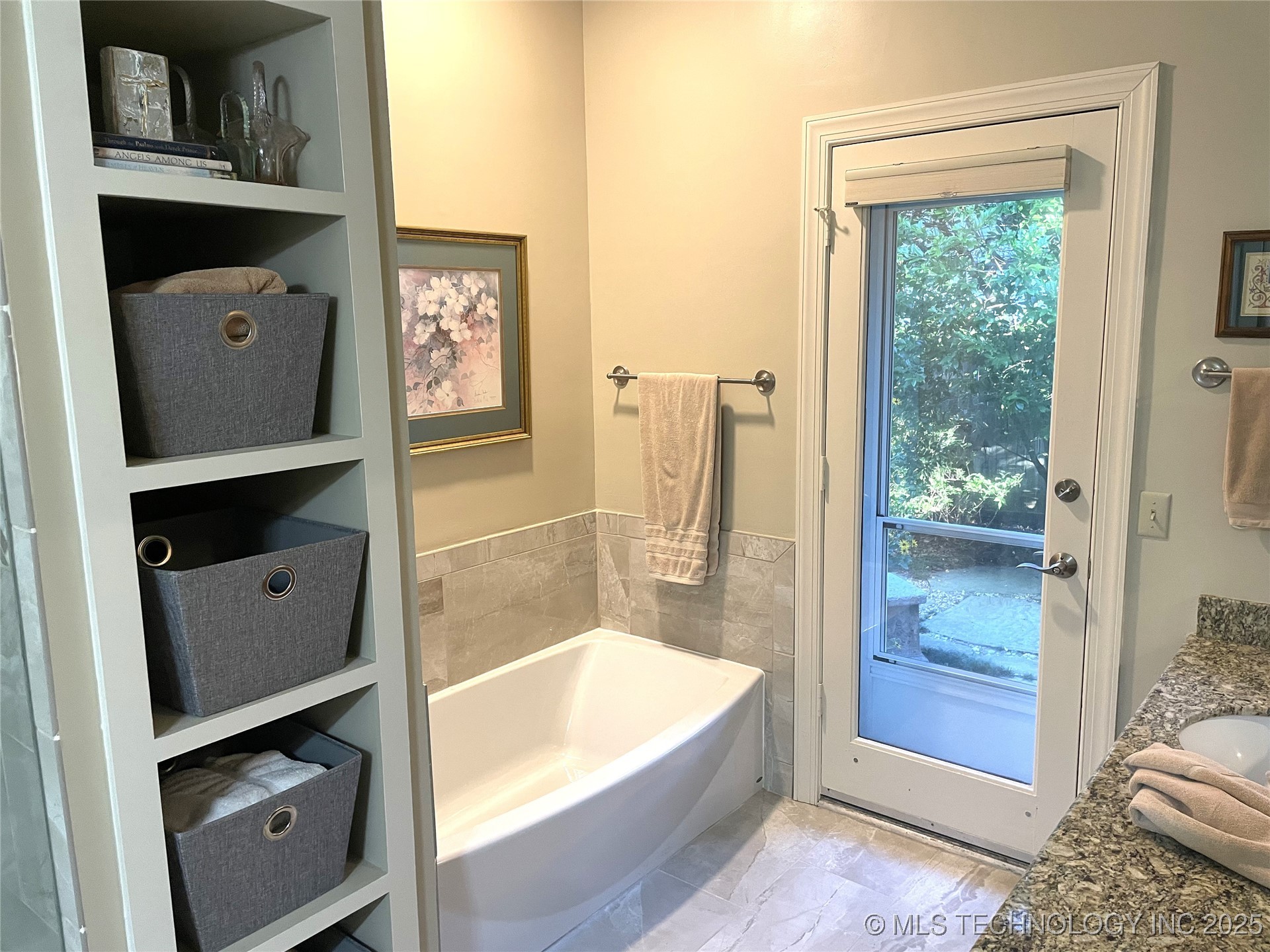 5220 E 88th Street Property Photo 27