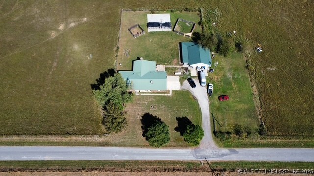 39145 E 171st Street S Property Photo 3