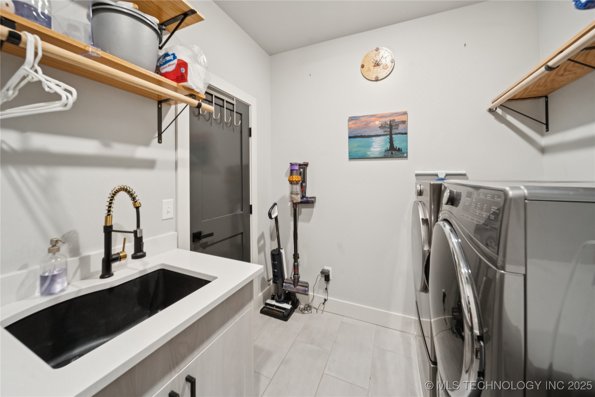 9248 E 80th Place Property Photo 16