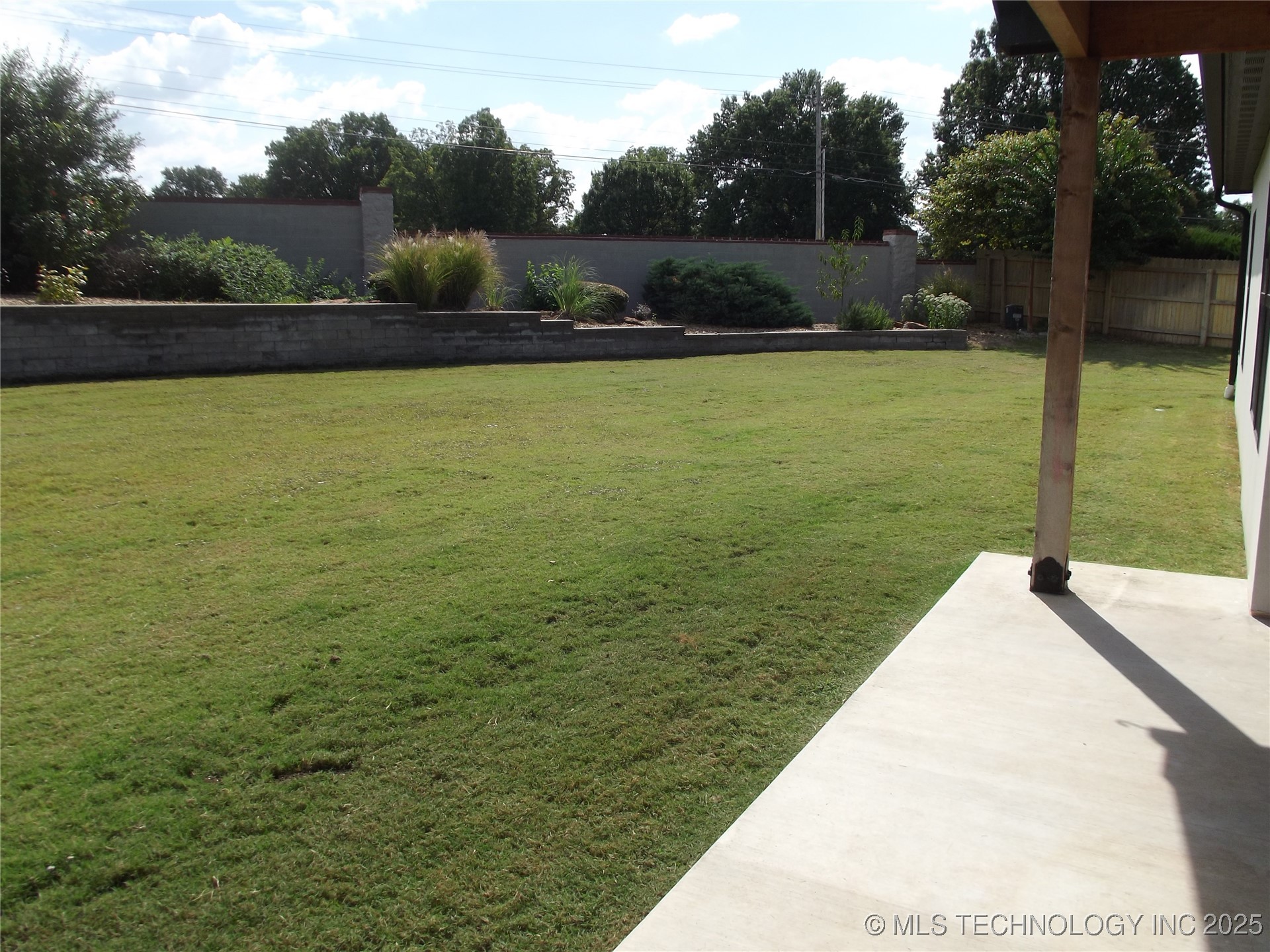 9248 E 80th Place Property Photo 31