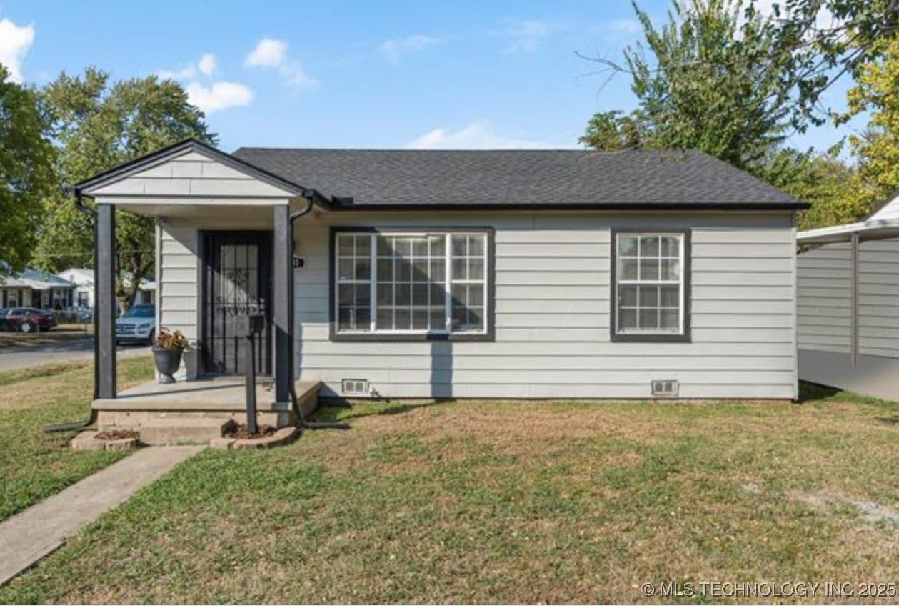 2901 E Virgin Street Property Photo 3