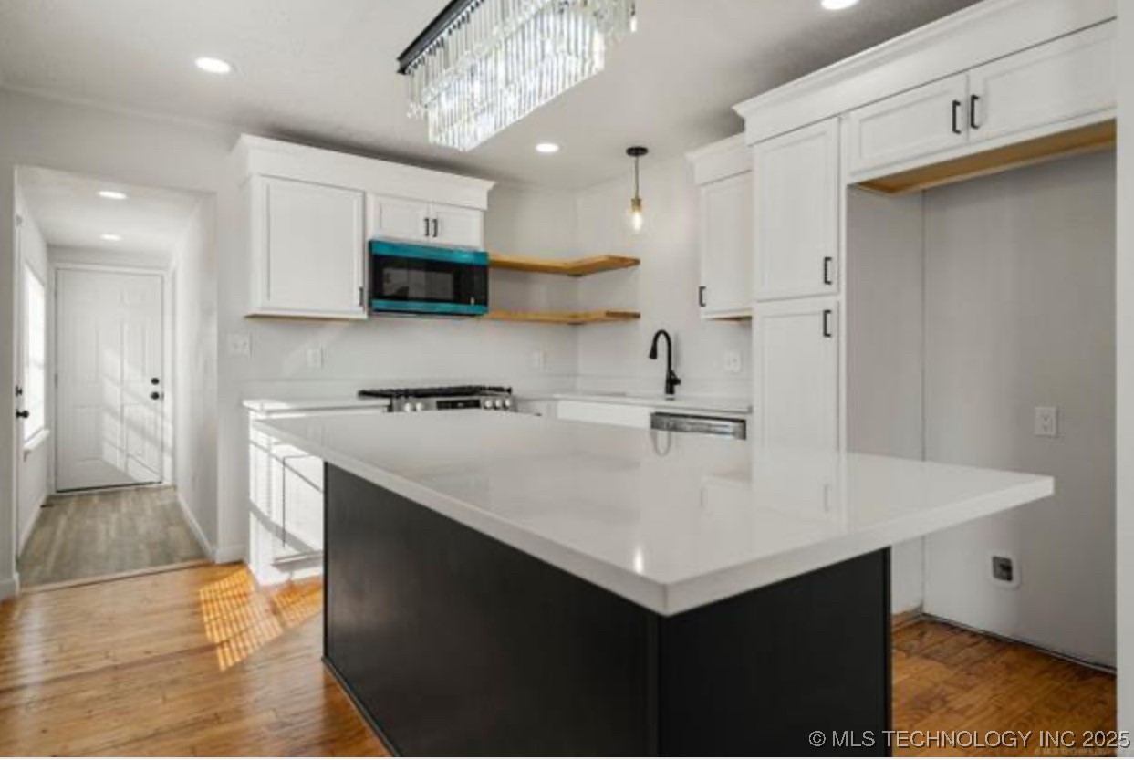 2901 E Virgin Street Property Photo 7