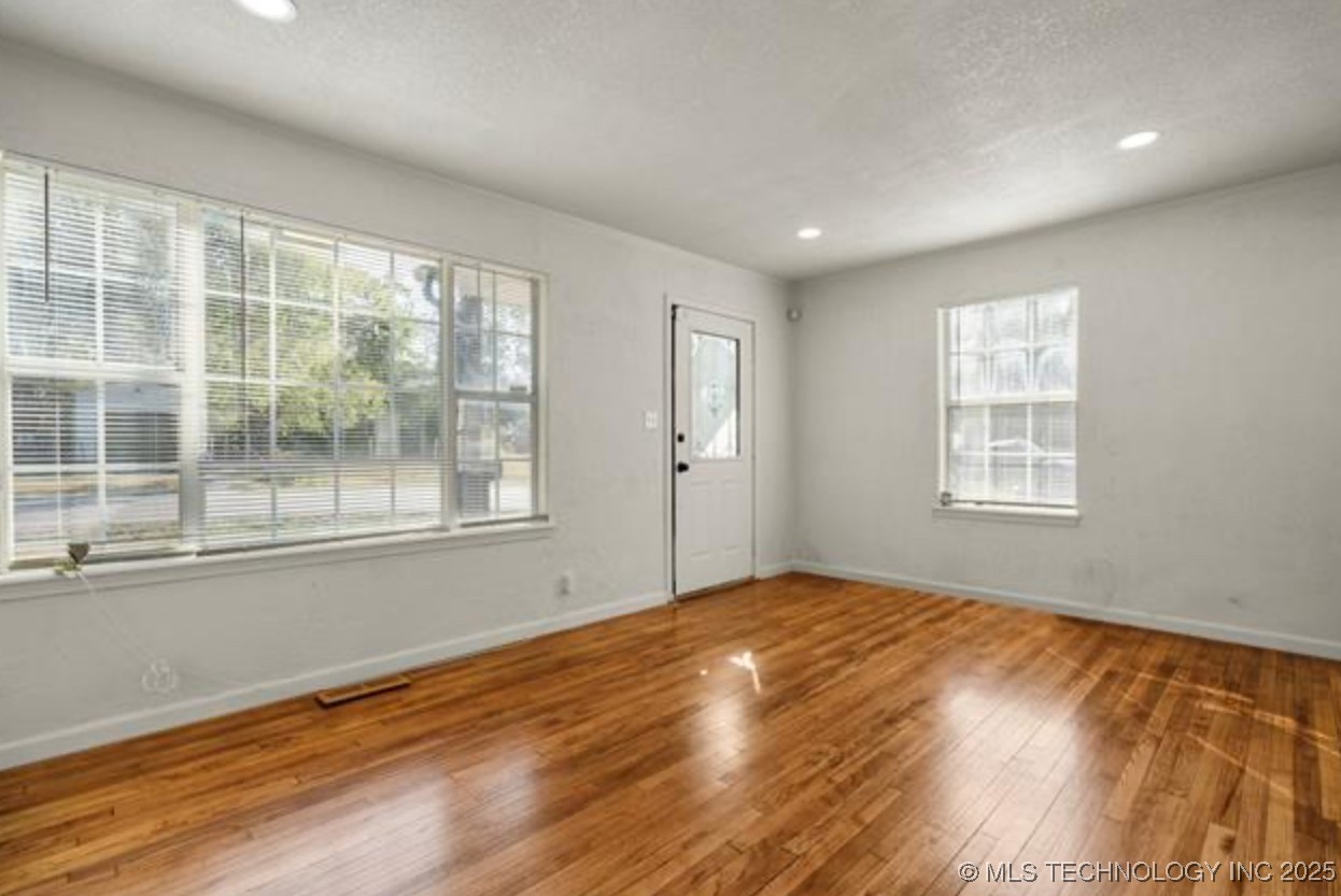 2901 E Virgin Street Property Photo 11