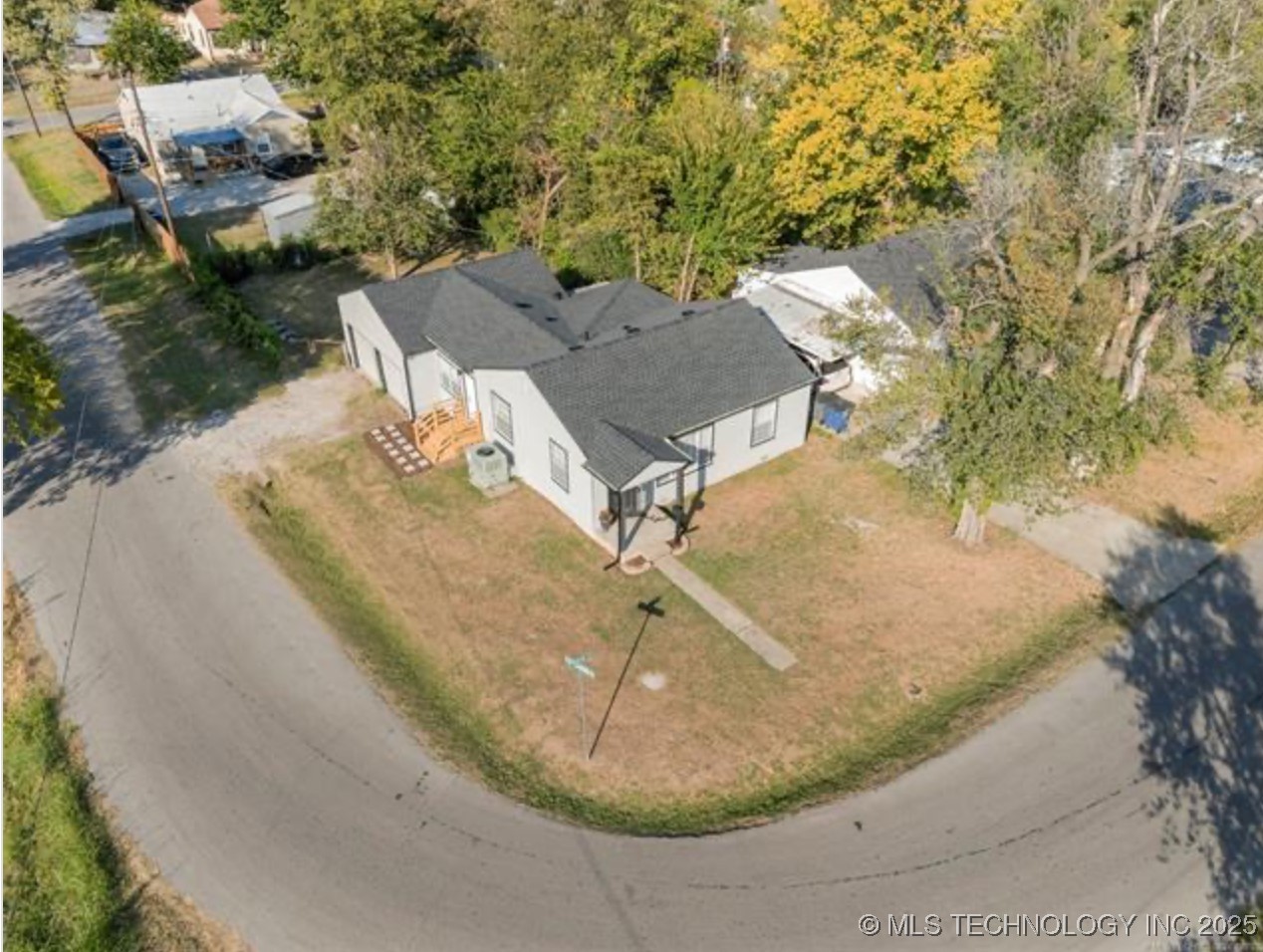 2901 E Virgin Street Property Photo 20