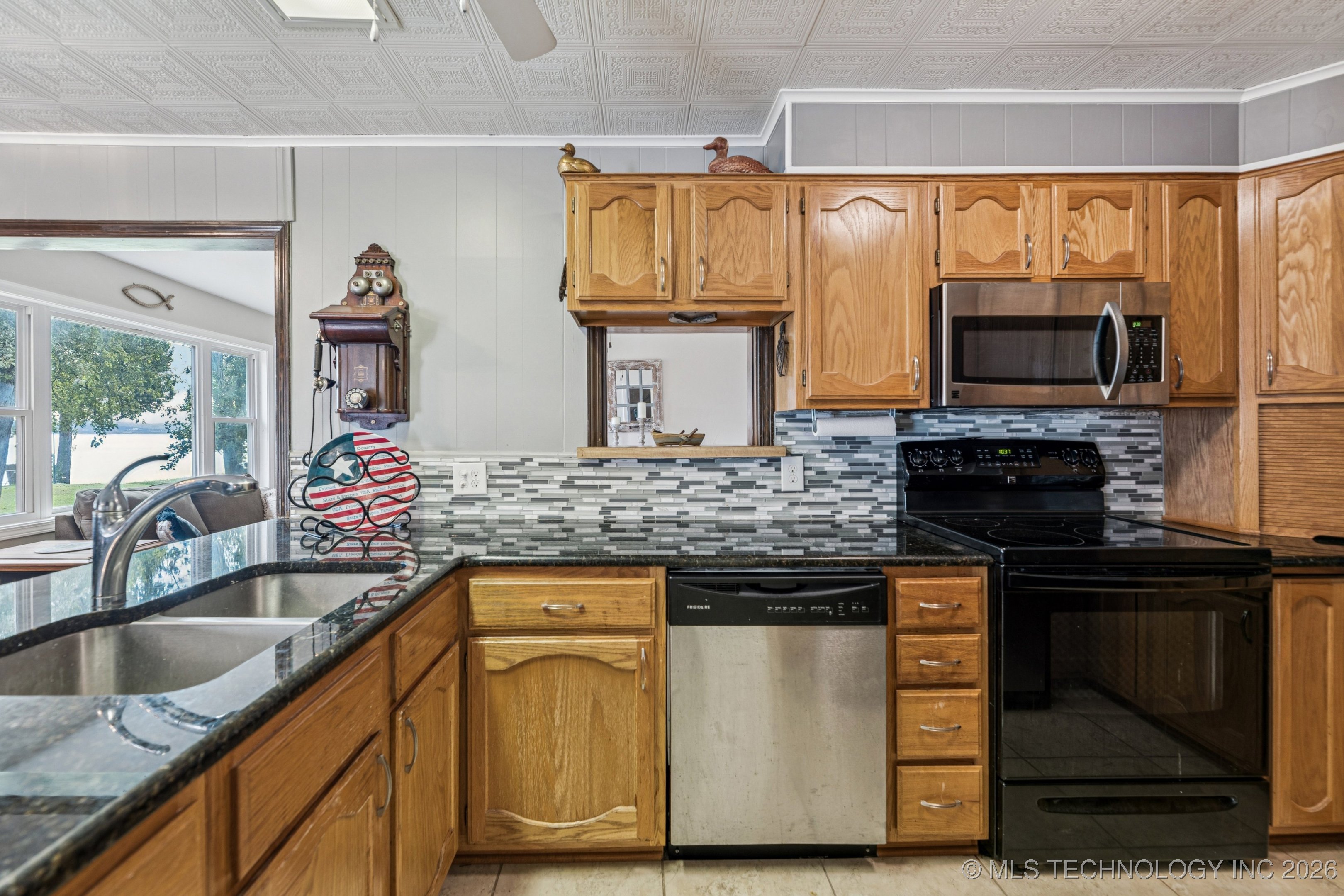 25540 S 608 Road Property Photo 10