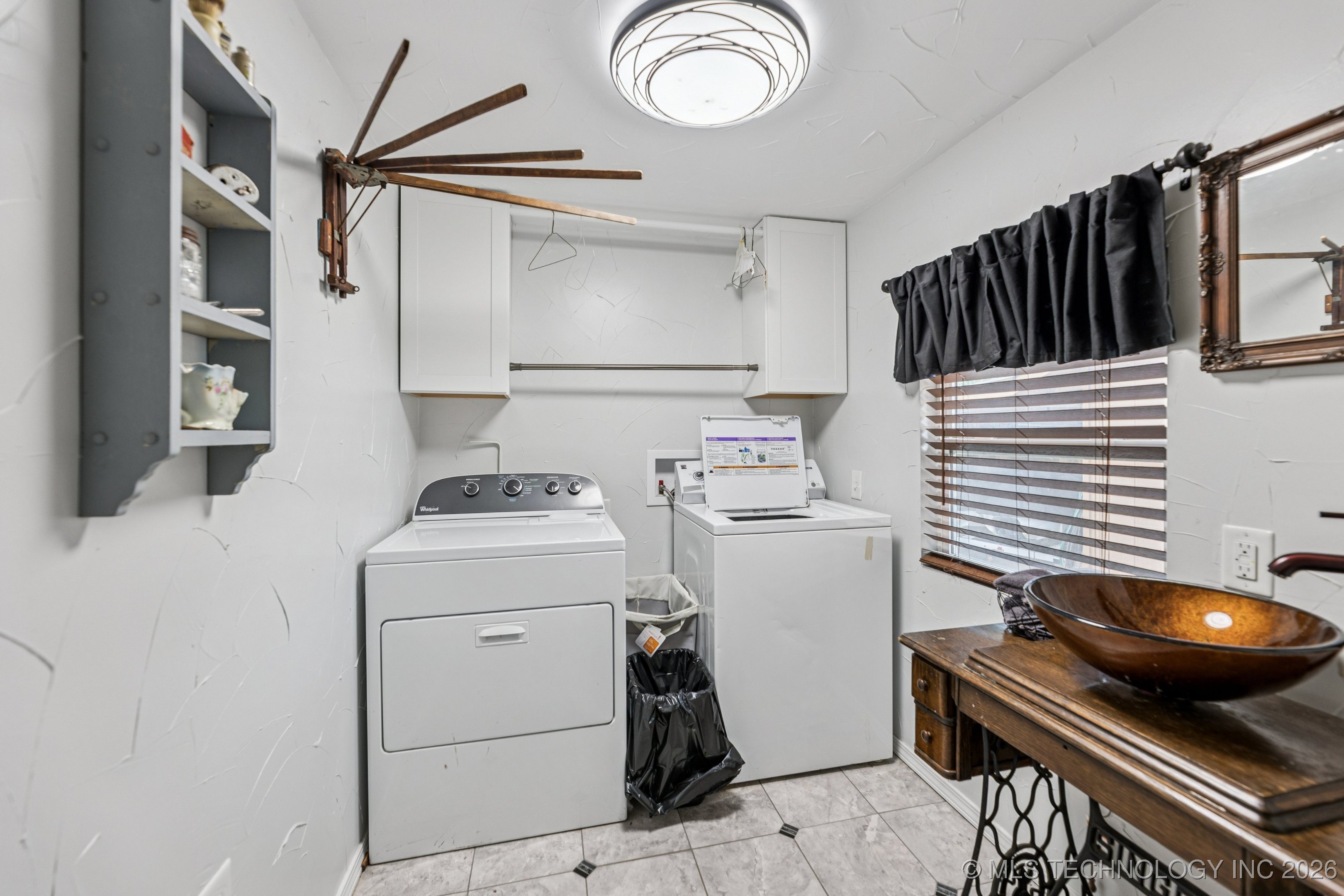 25540 S 608 Road Property Photo 18