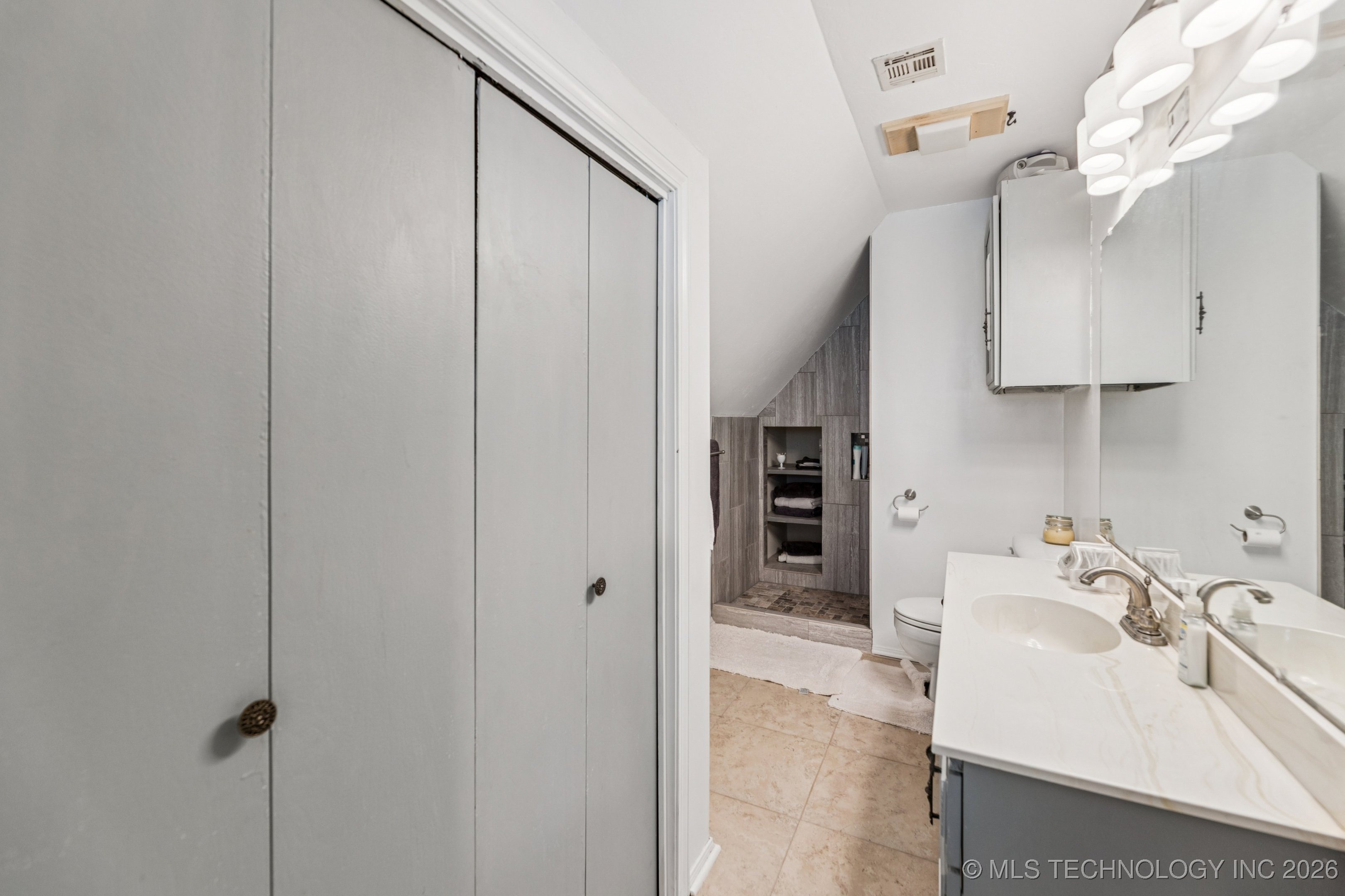 25540 S 608 Road Property Photo 21