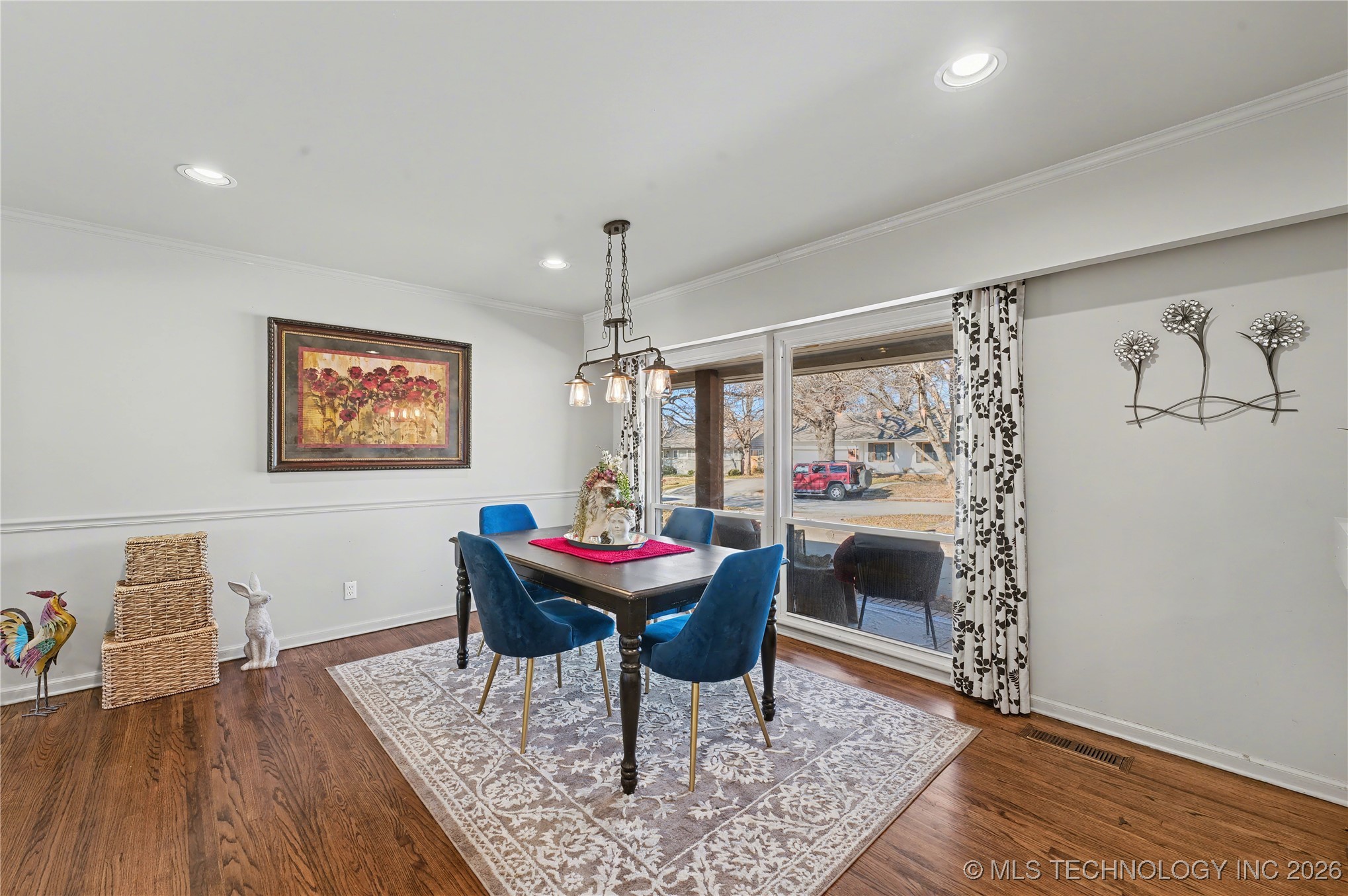 4156 E 43rd Street Property Photo 14