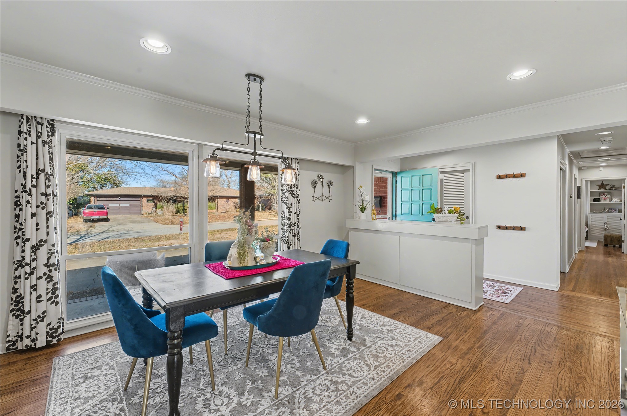 4156 E 43rd Street Property Photo 15