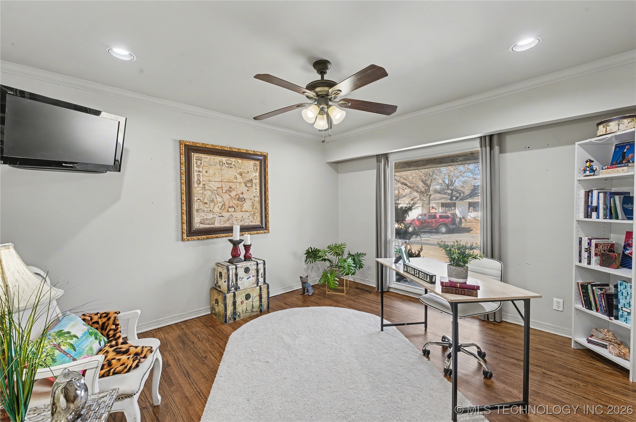 4156 E 43rd Street Property Photo 22