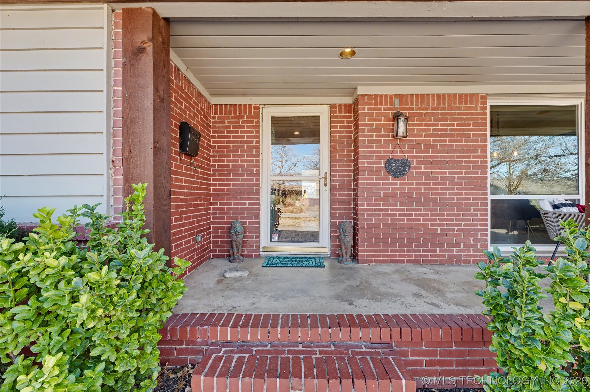 4156 E 43rd Street Property Photo 35