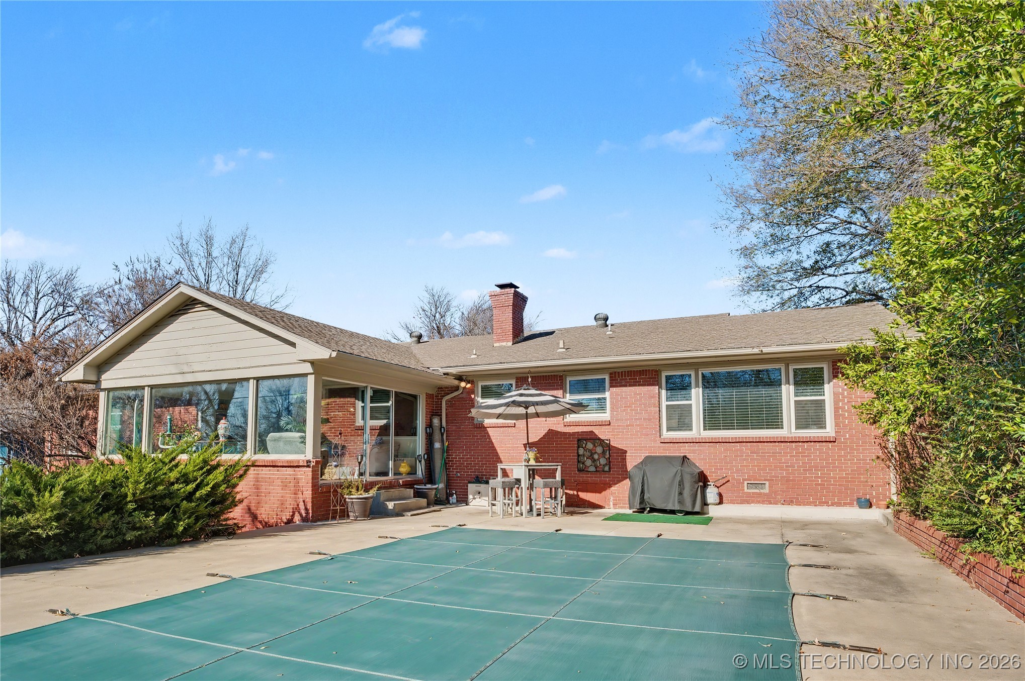 4156 E 43rd Street Property Photo 36