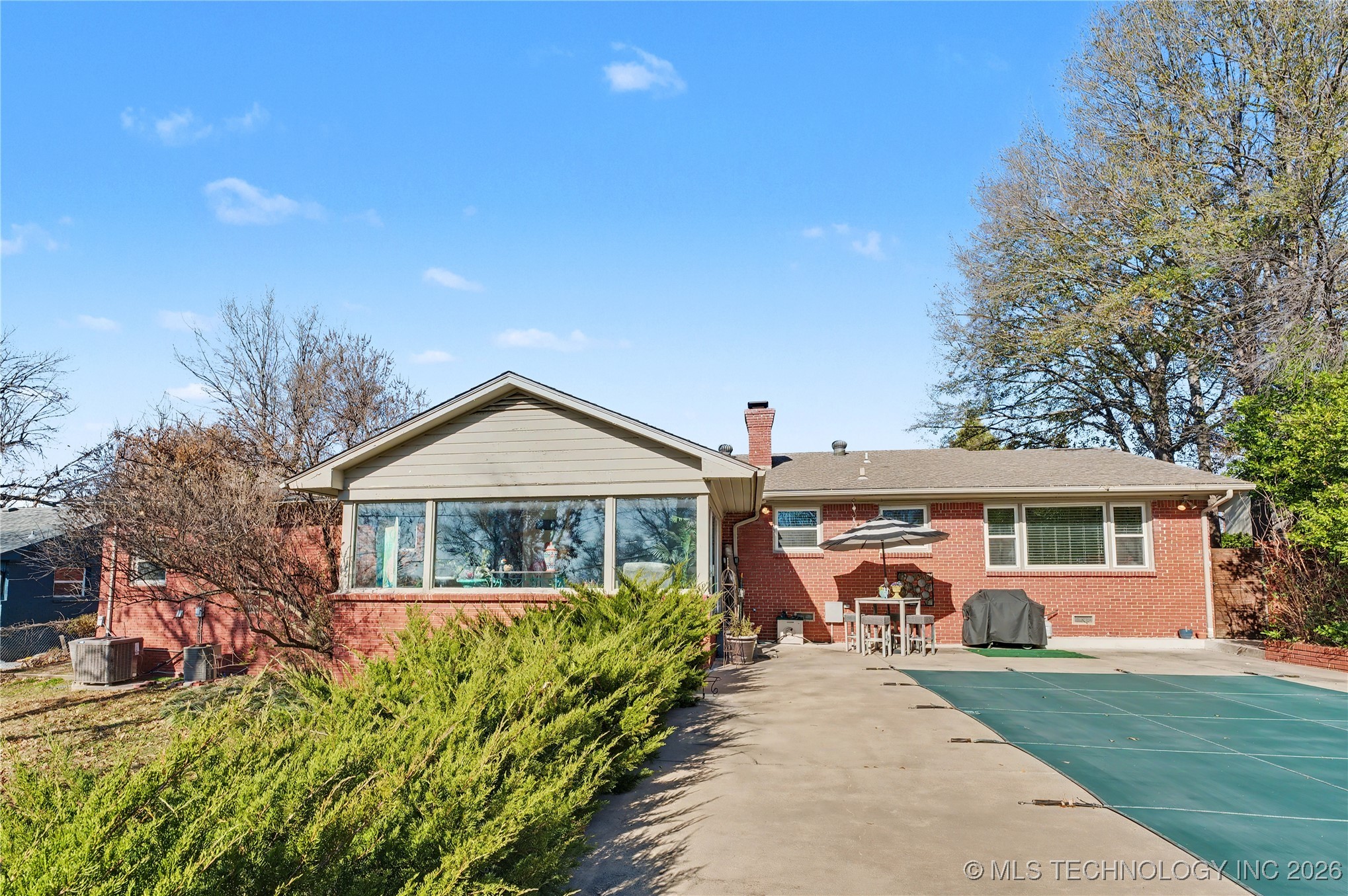 4156 E 43rd Street Property Photo 37