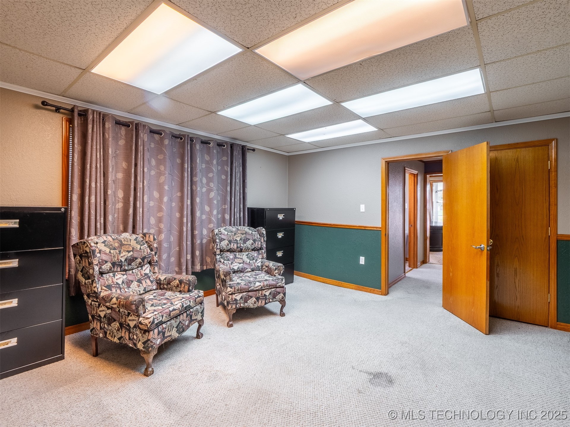 426 E Wyandotte Property Photo 20