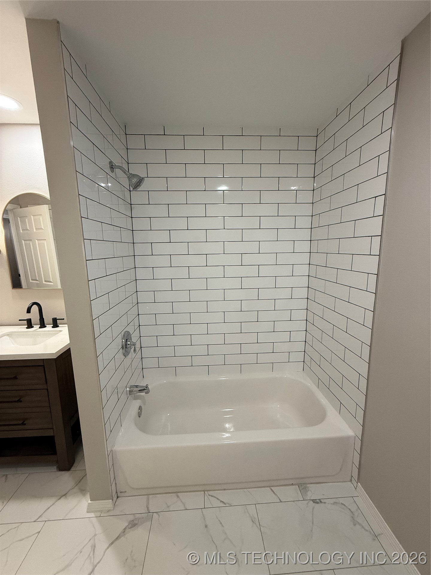 1224 E Cherry Property Photo 20