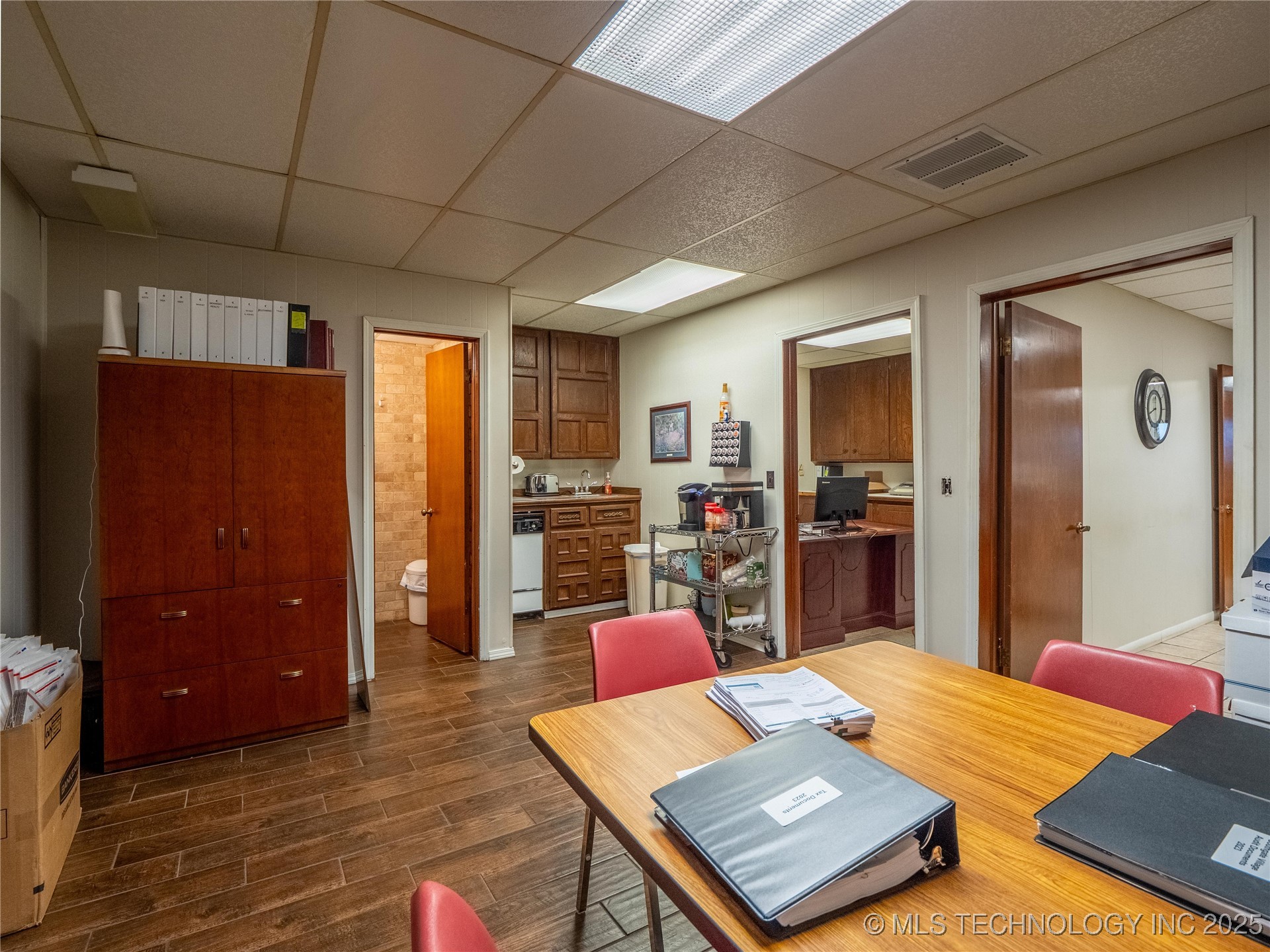 15 E Carl Albert Property Photo 14