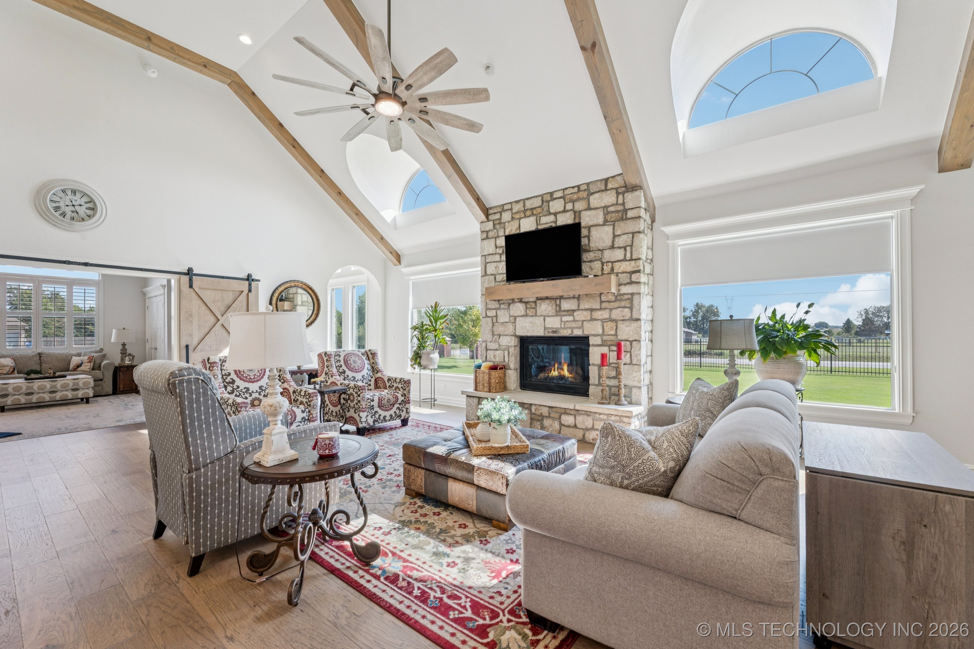 18070 S 72nd East Avenue Property Photo 6