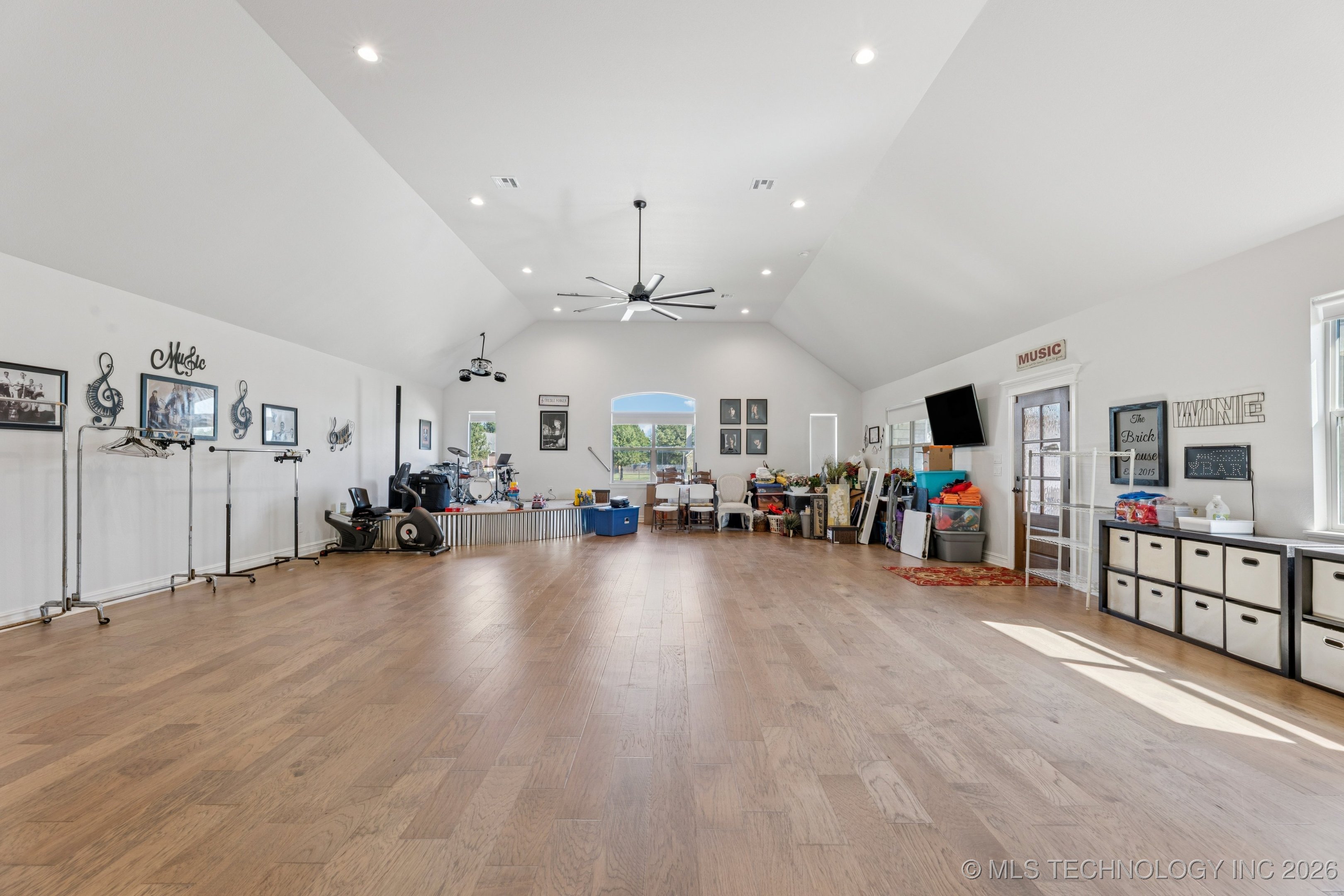 18070 S 72nd East Avenue Property Photo 26