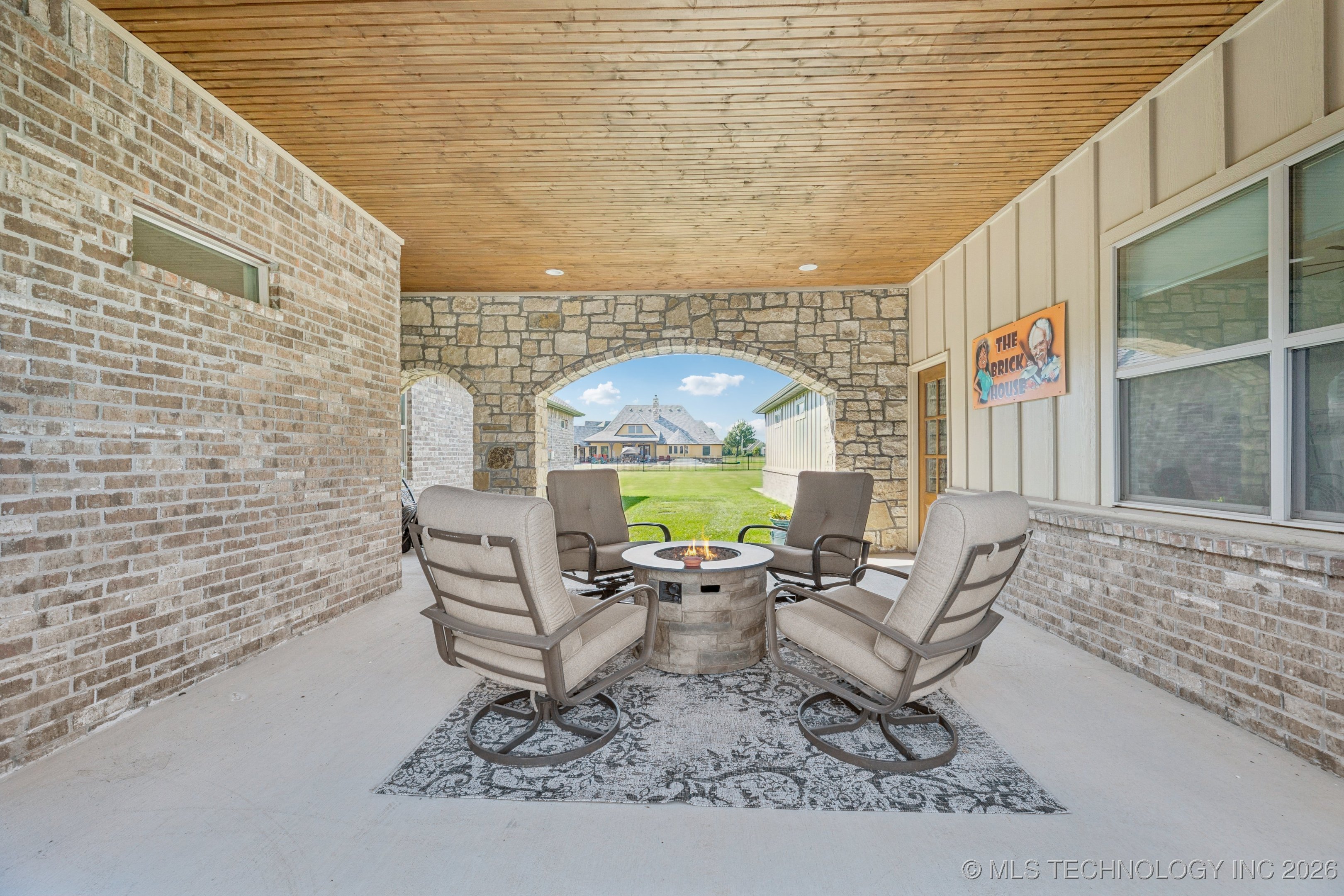 18070 S 72nd East Avenue Property Photo 31