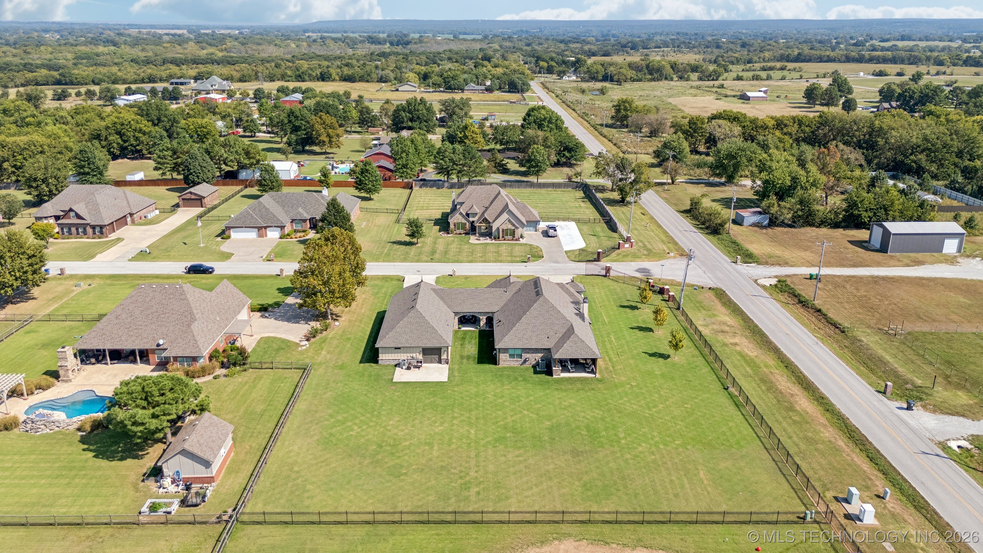 18070 S 72nd East Avenue Property Photo 36