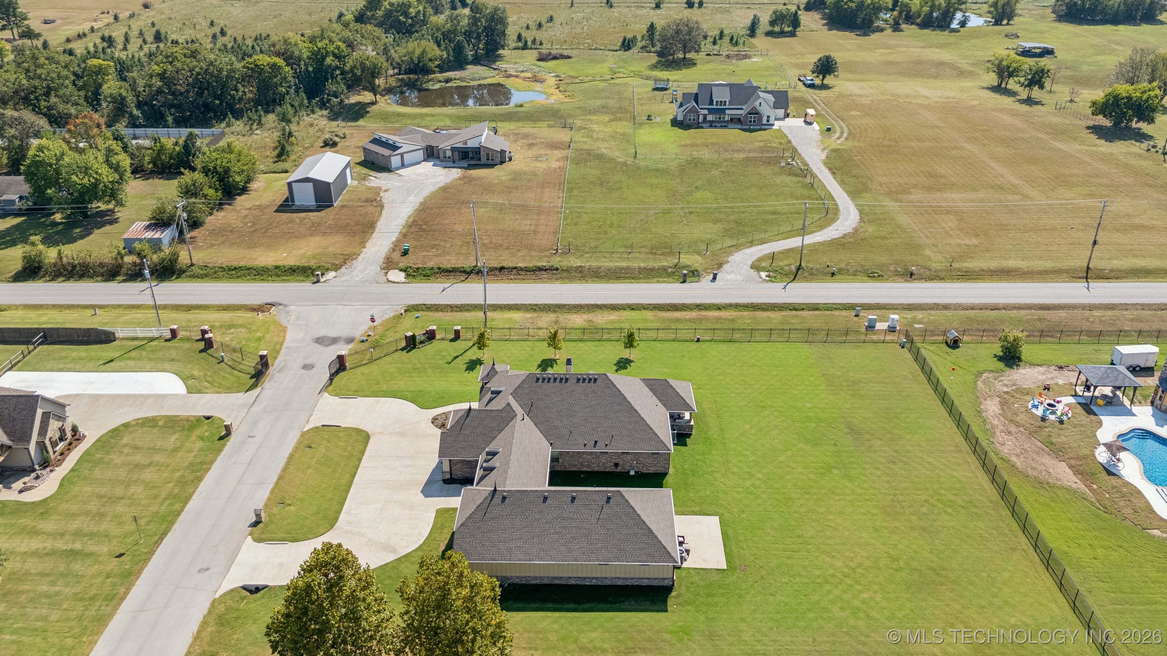 18070 S 72nd East Avenue Property Photo 37