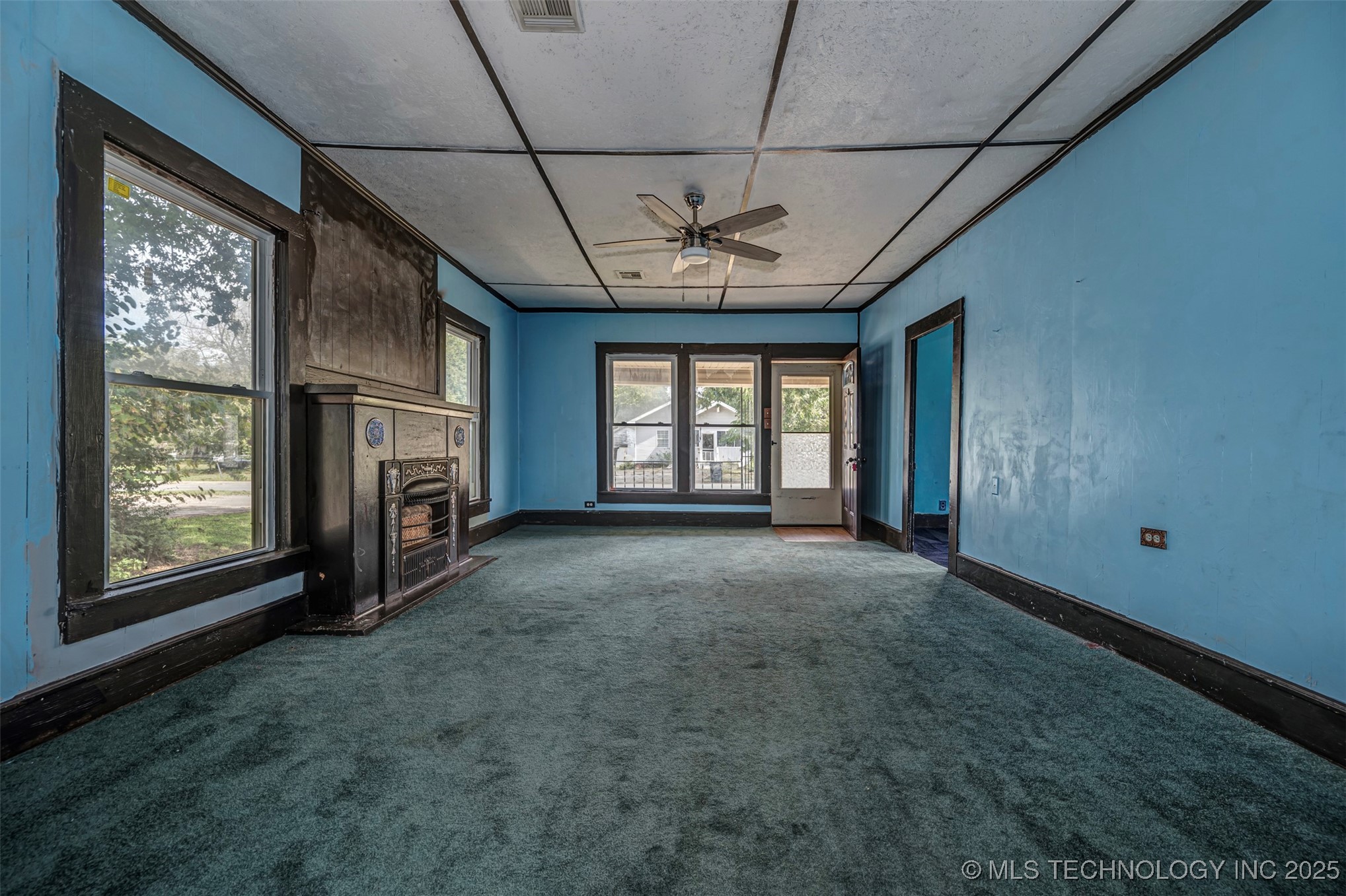 311 F Street Ne Property Photo 5