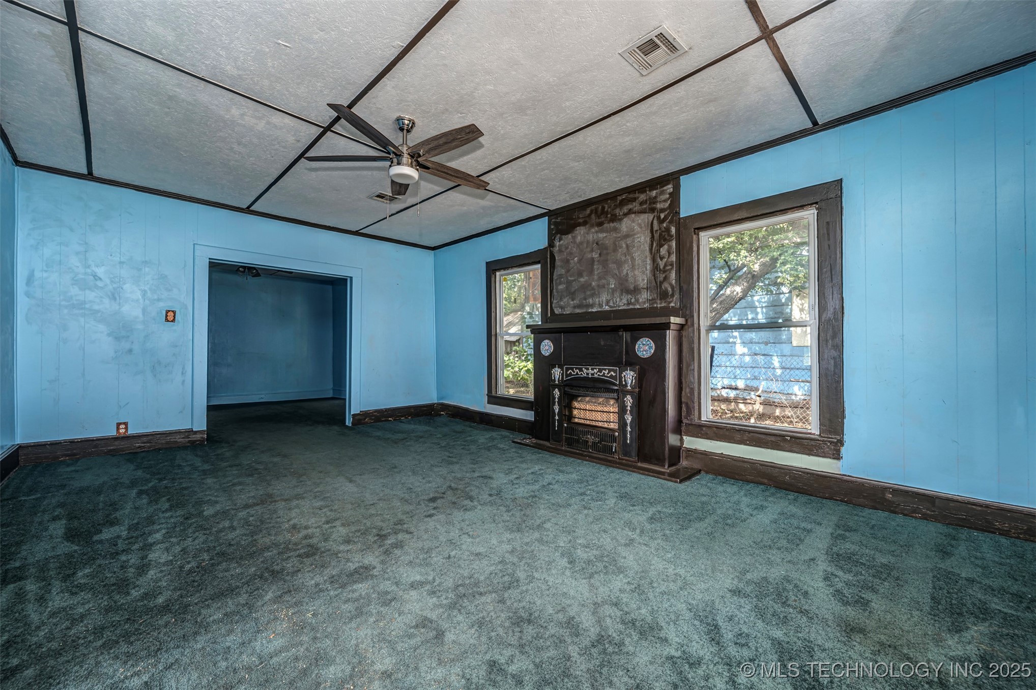 311 F Street Ne Property Photo 6