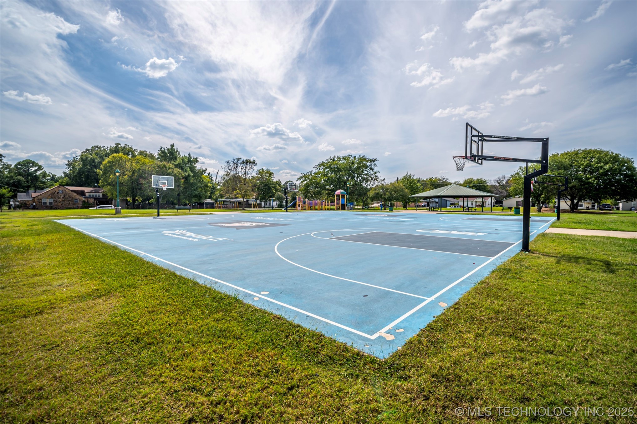 311 F Street Ne Property Photo 34