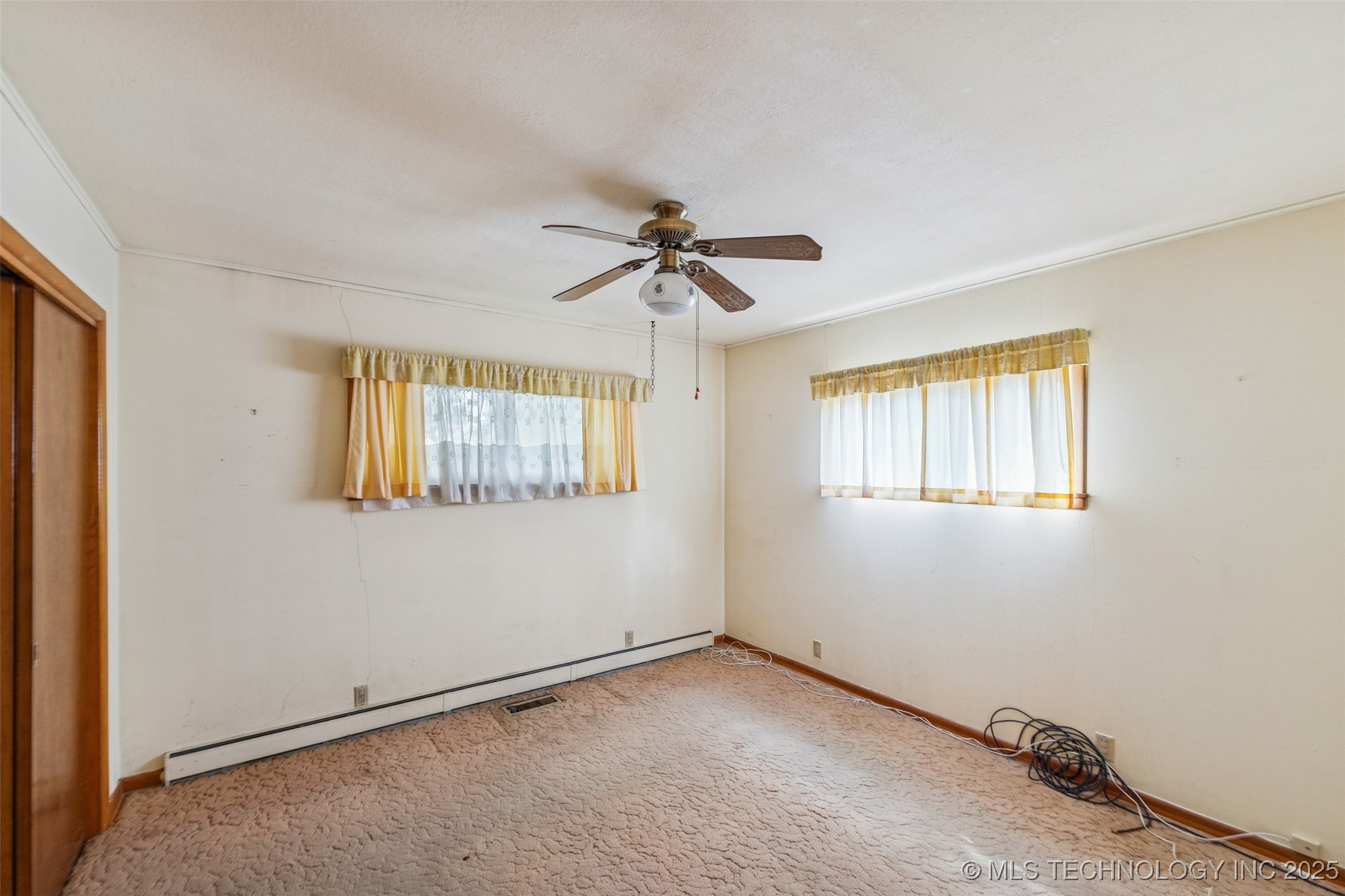 617 S Thompson Street Property Photo 13