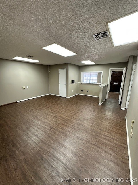 330 N 4th Street Property Photo 8