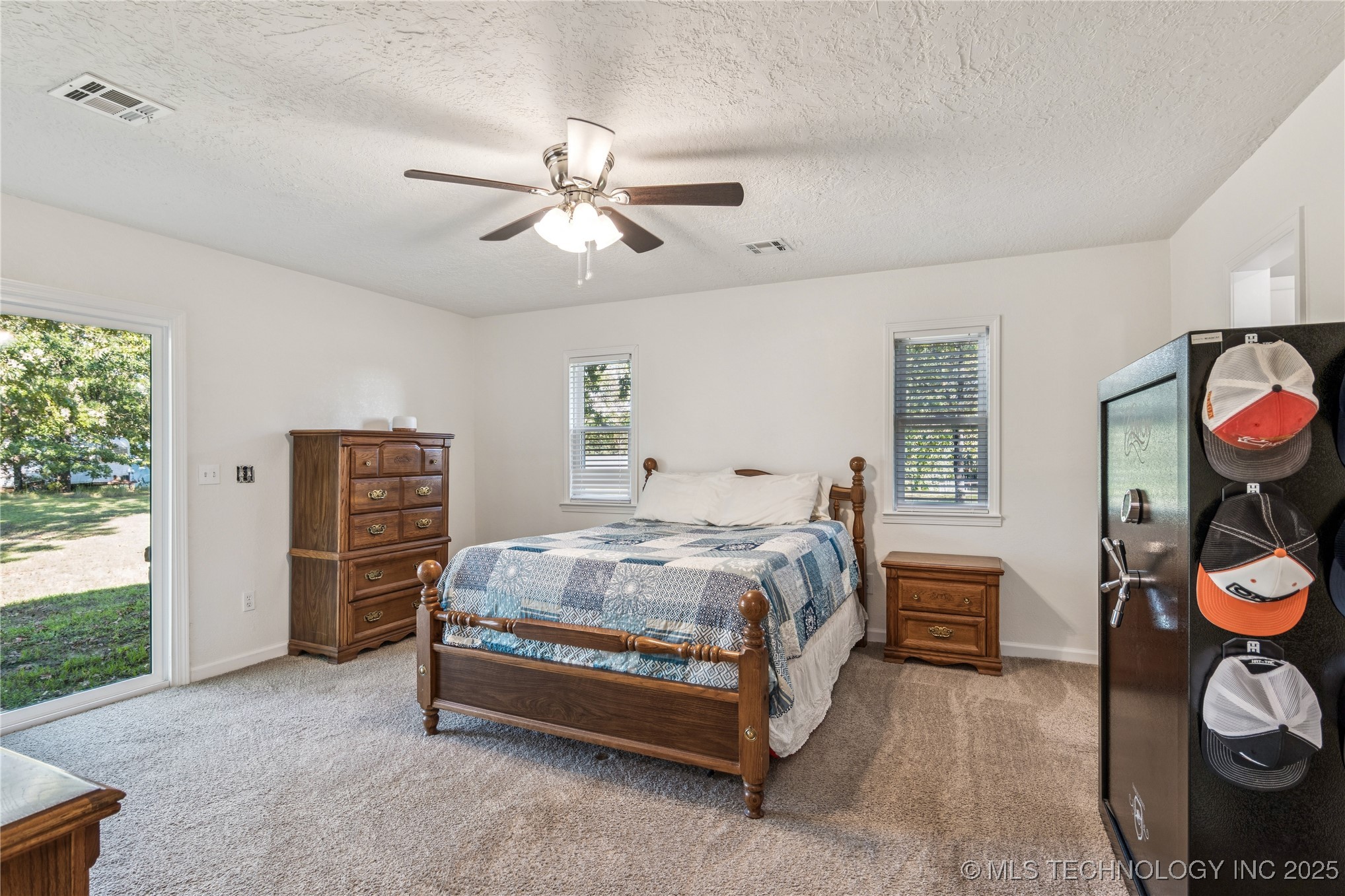 2389 Timberlane Ridge Road Property Photo 5