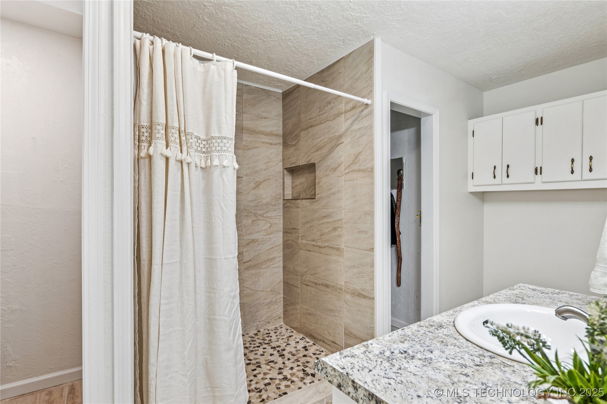 2389 Timberlane Ridge Road Property Photo 18