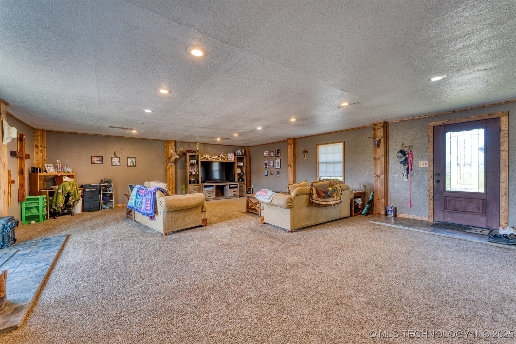 8248 Ew 122nd Road Property Photo 3