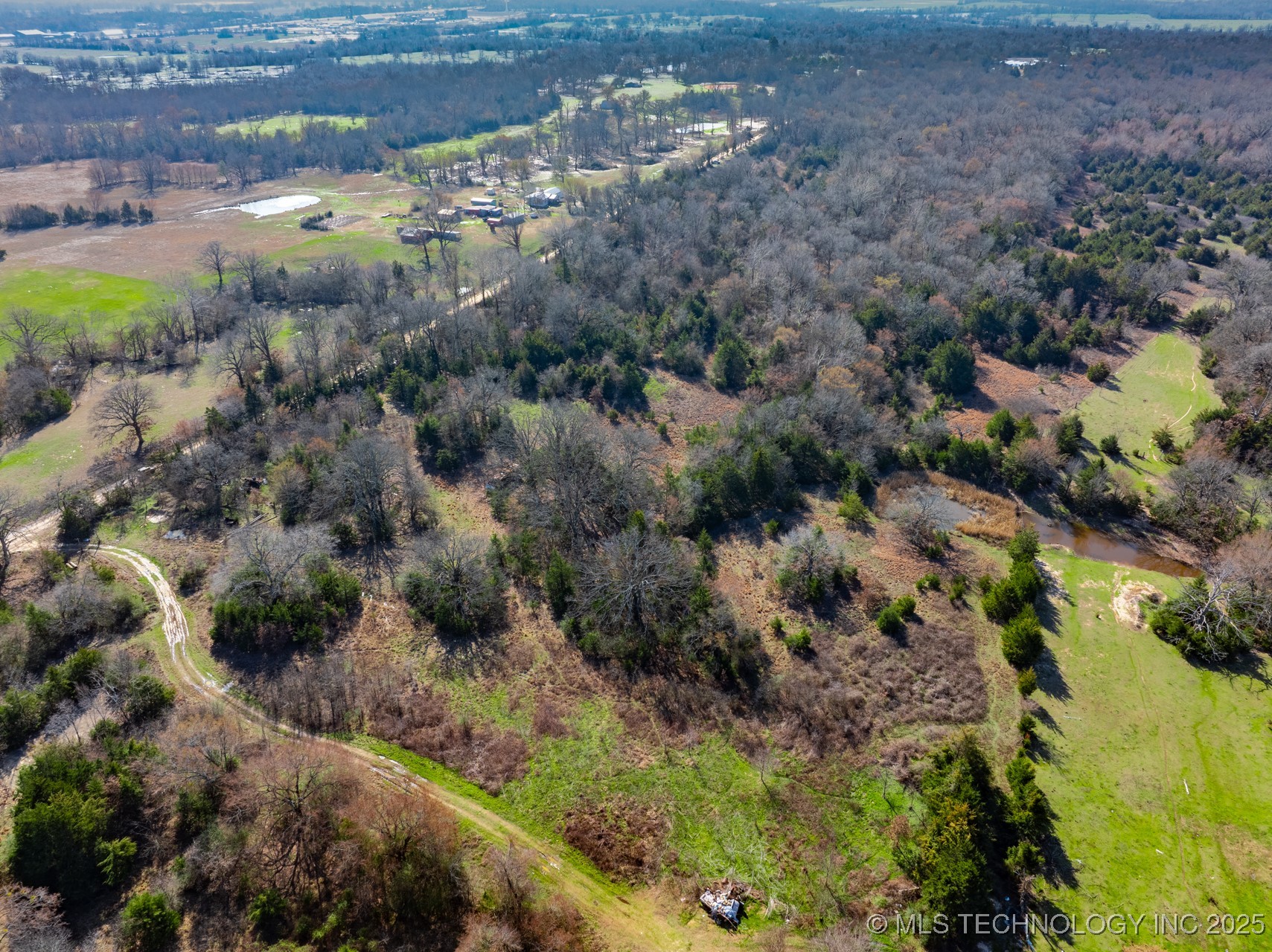 1 N 4210 Road Property Photo 2