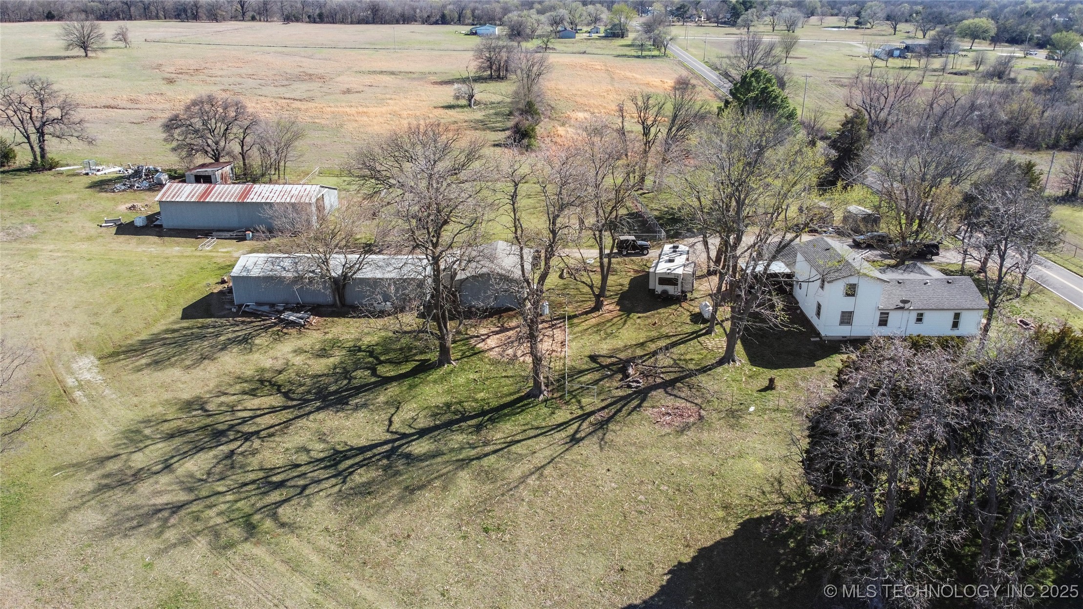 5211 S 4280 Road Property Photo 11