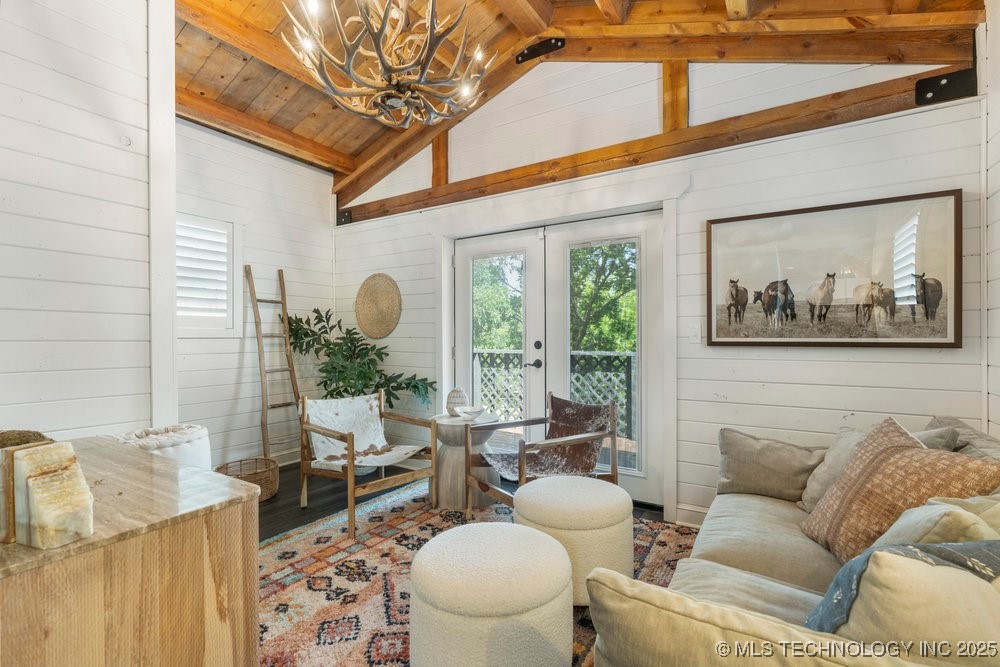 68243 S 220th Road Property Photo 15