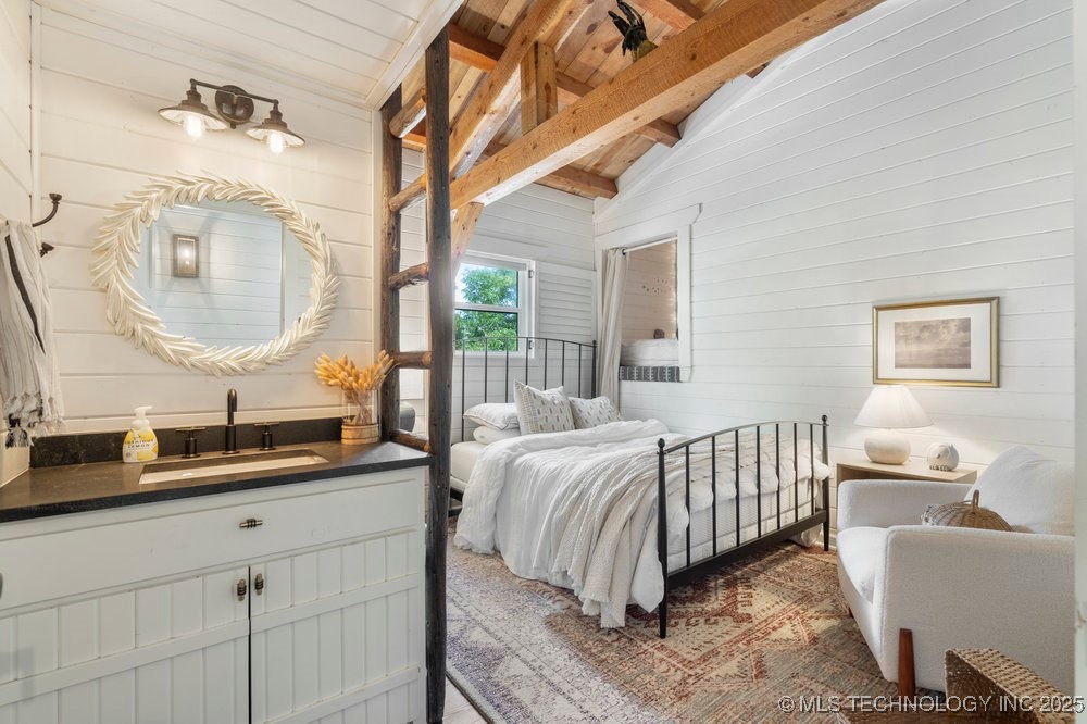 68243 S 220th Road Property Photo 31