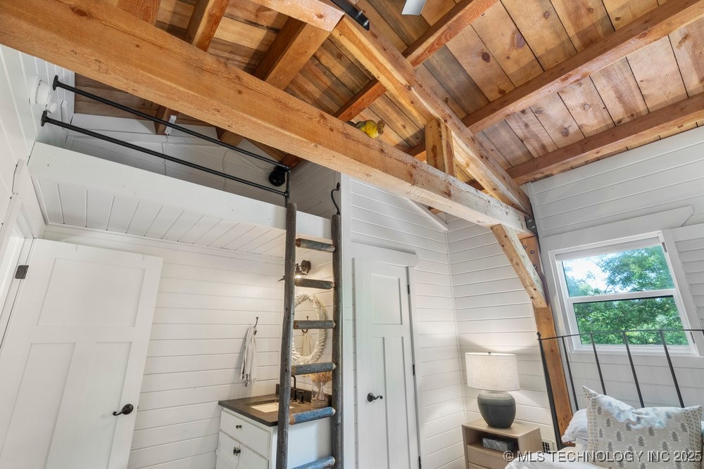 68243 S 220th Road Property Photo 34