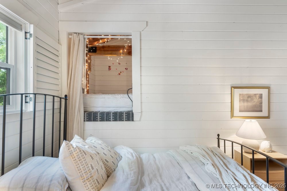 68243 S 220th Road Property Photo 35