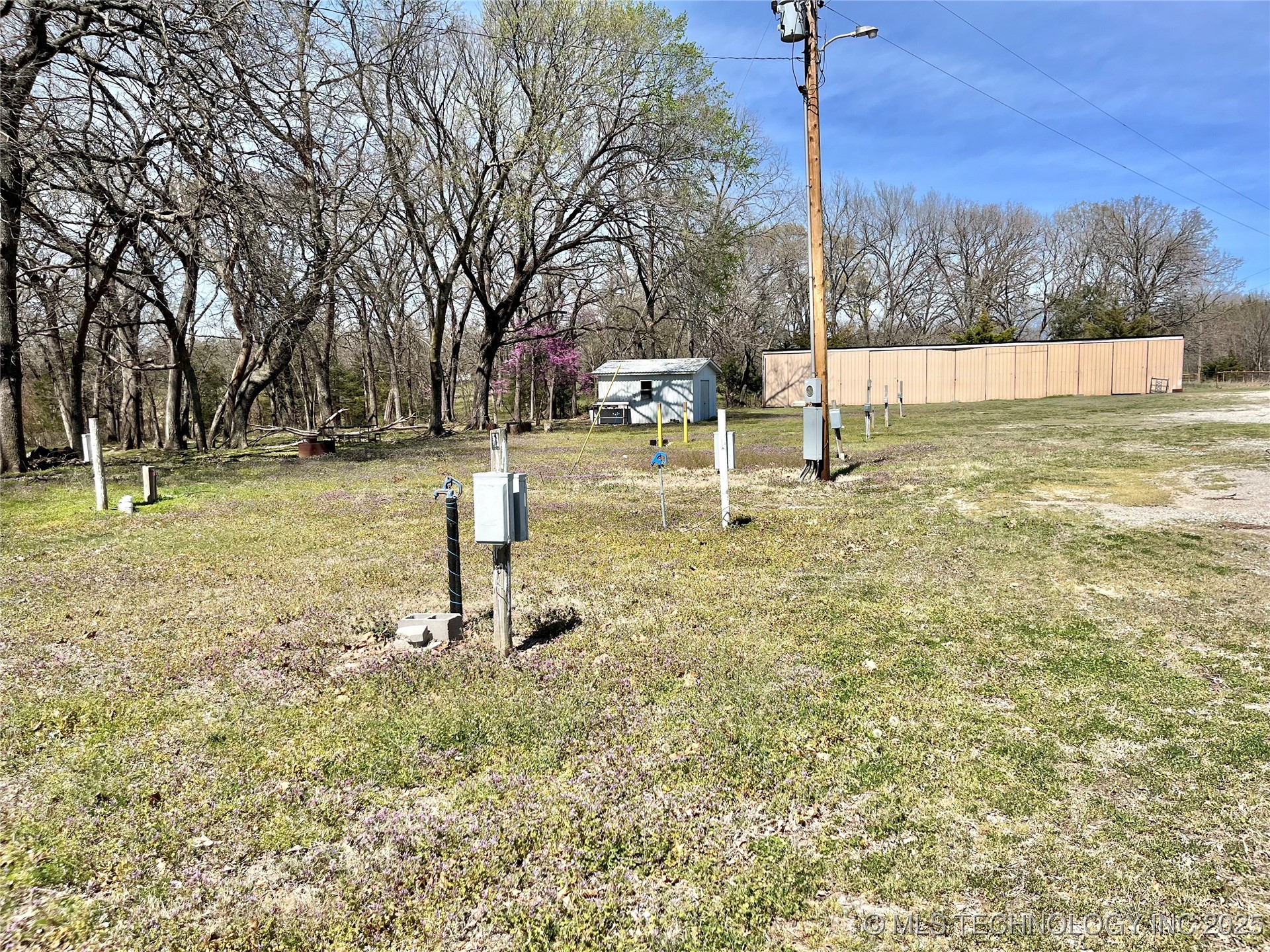 5754 Alberta Creek Road Property Photo 2