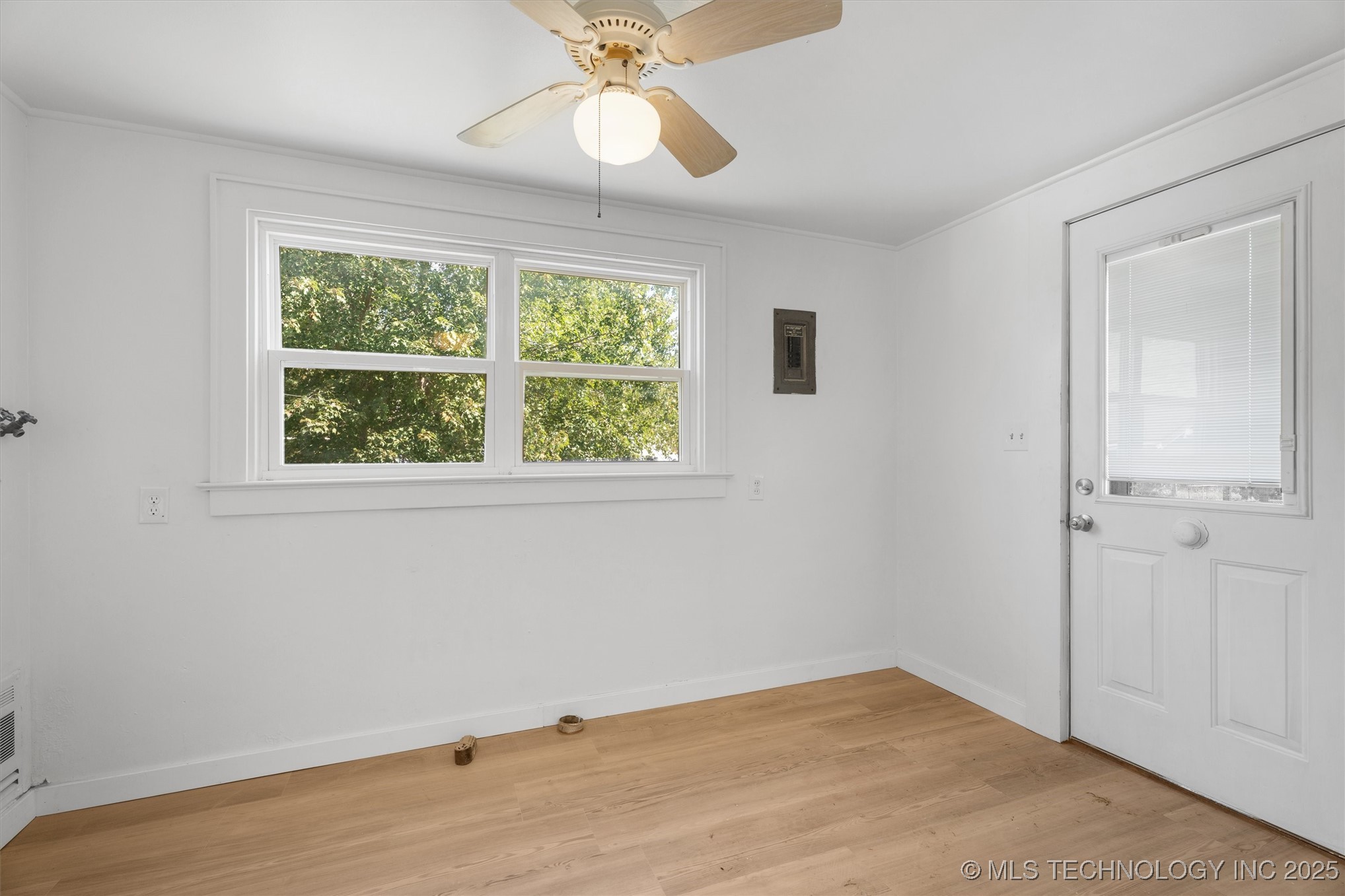 1436 S Keeler Avenue Property Photo 24