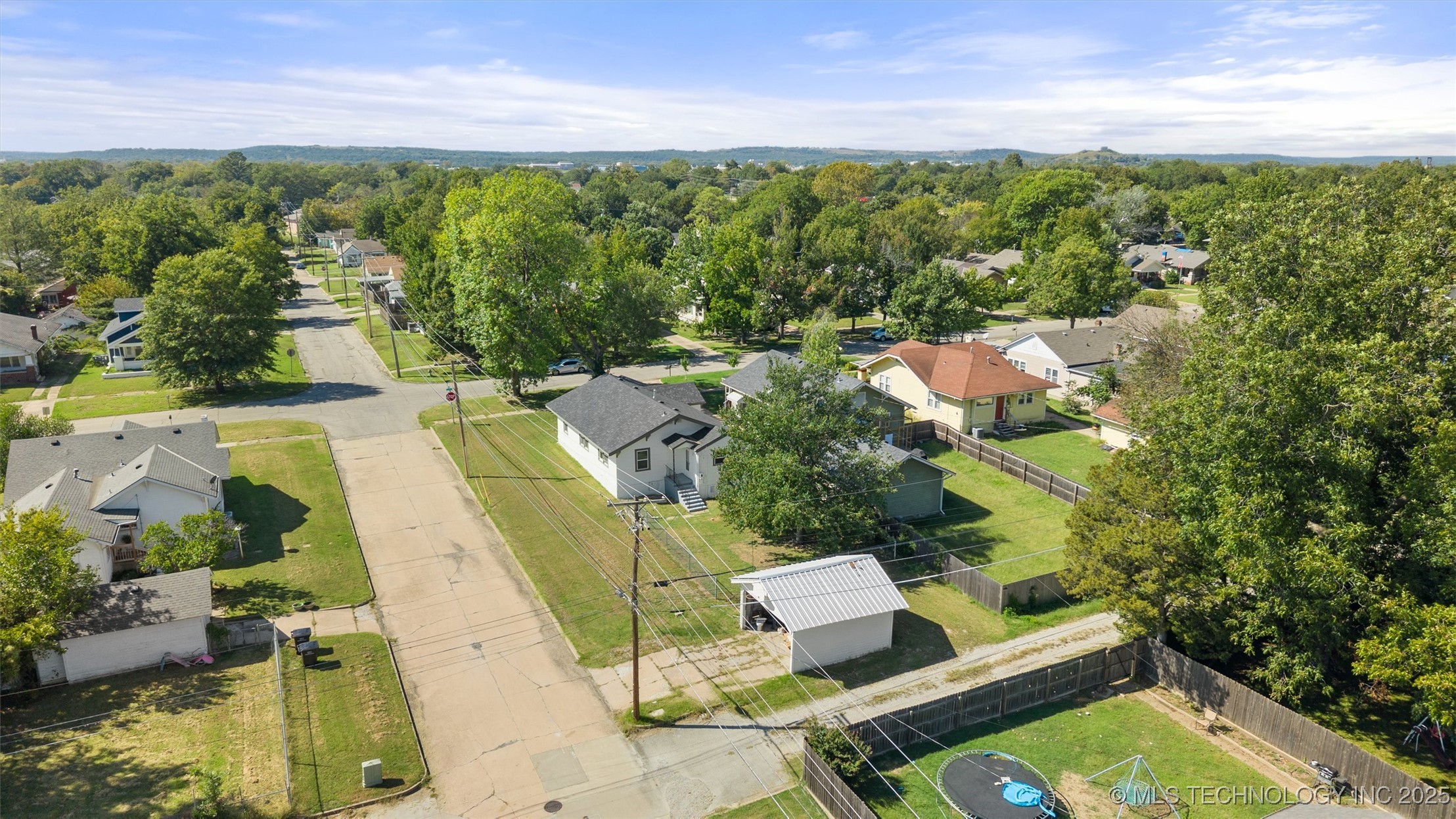 1436 S Keeler Avenue Property Photo 31