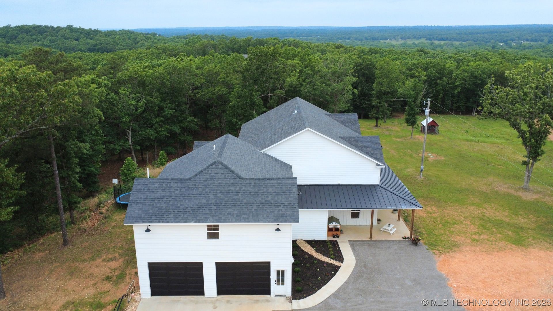 11457 N 510 Road Property Photo 10