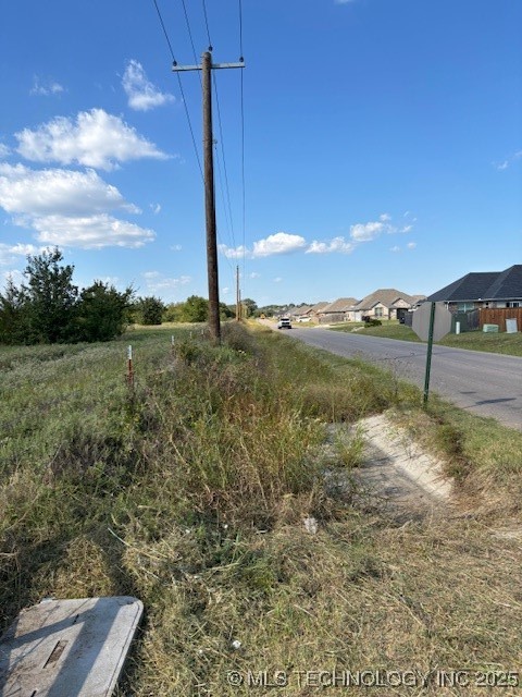 00 Larkspur Lane Property Photo 6