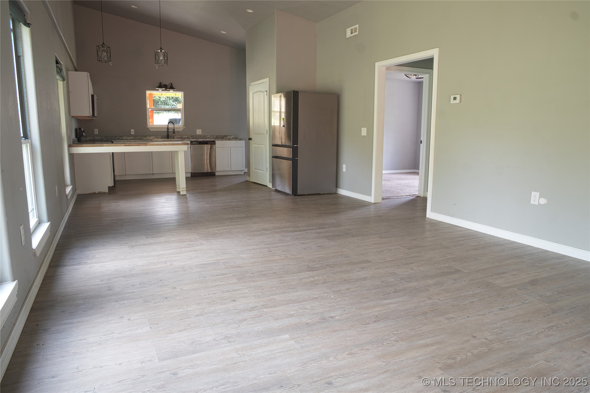 80300 S 4688 Property Photo 9