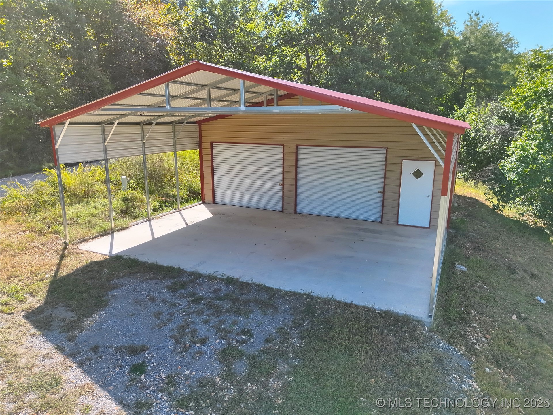 80300 S 4688 Property Photo 20