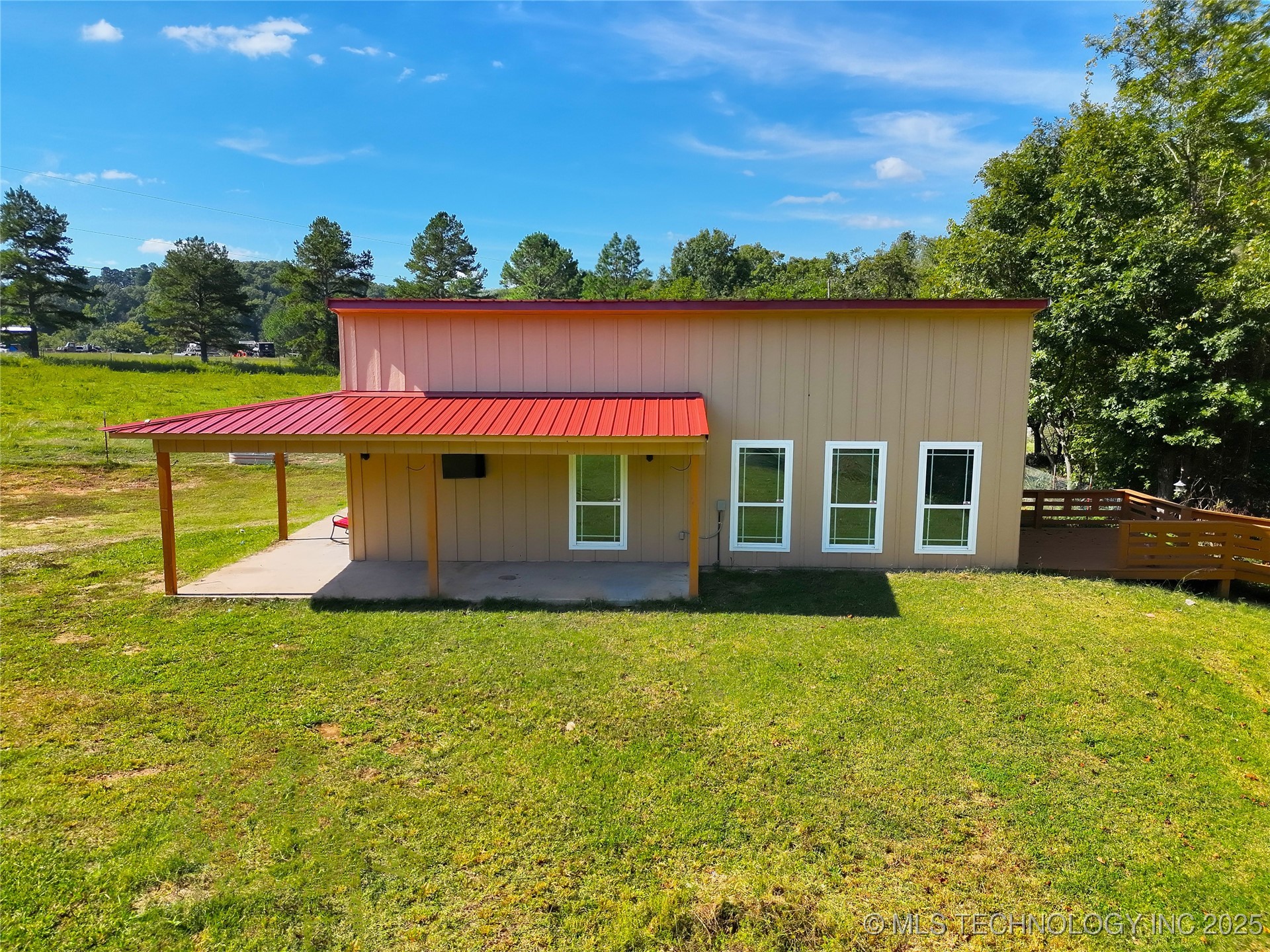 80300 S 4688 Property Photo 23