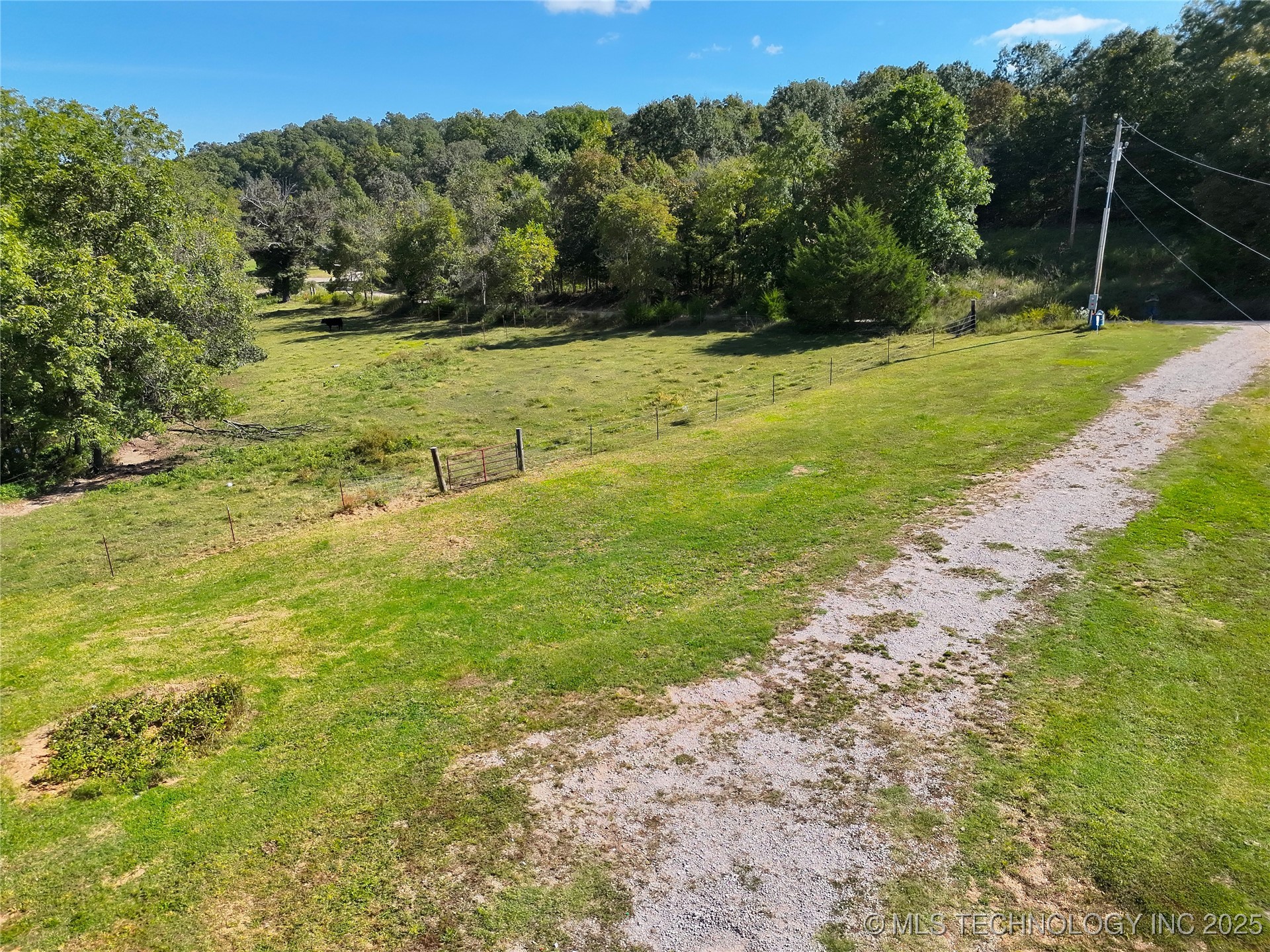 80300 S 4688 Property Photo 31