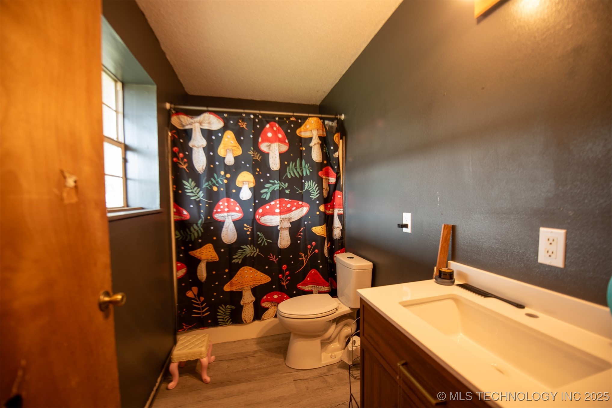 465602 E 850 Road Property Photo 16